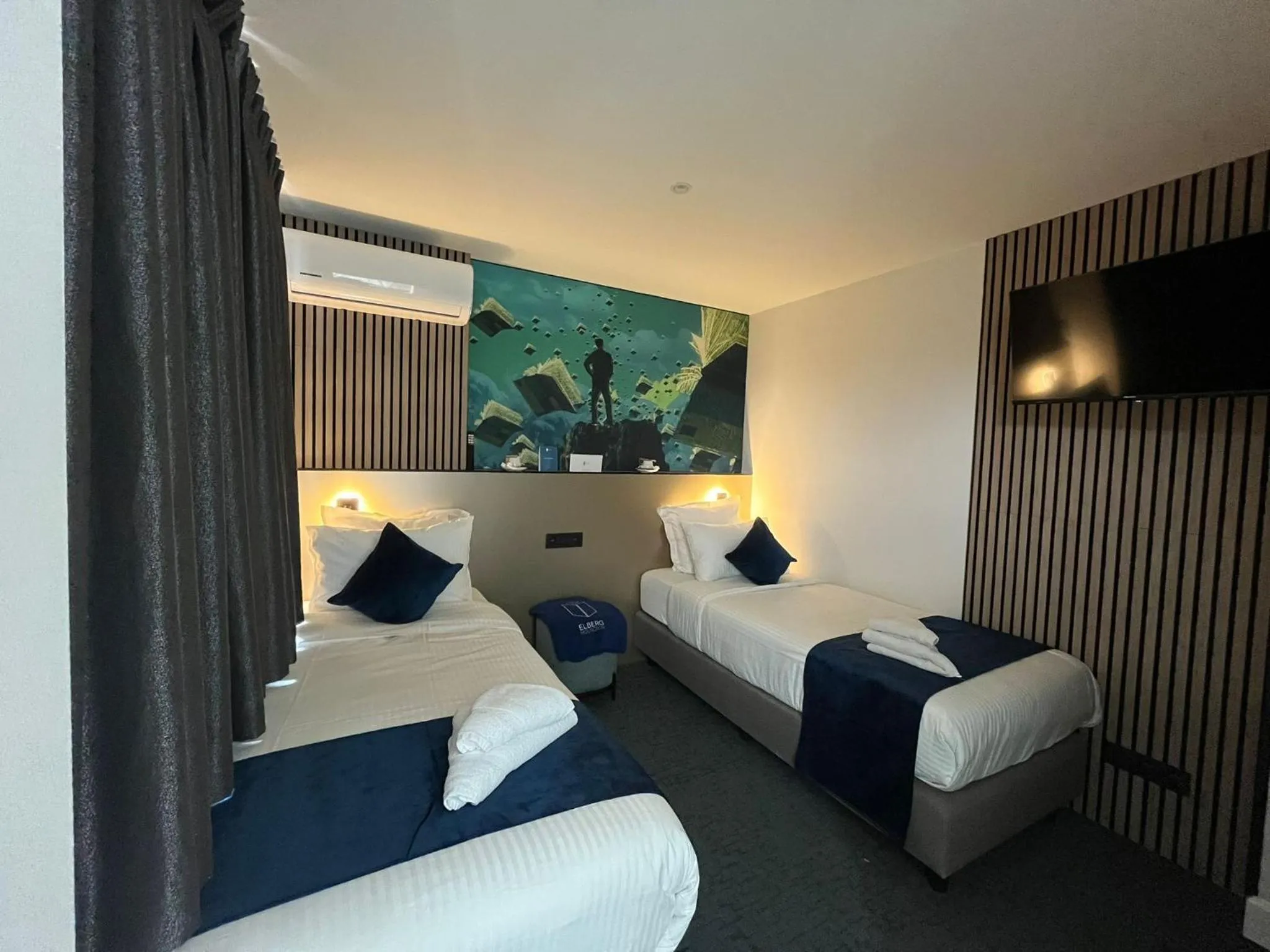 Bed in Elberg Hotel & Apartments