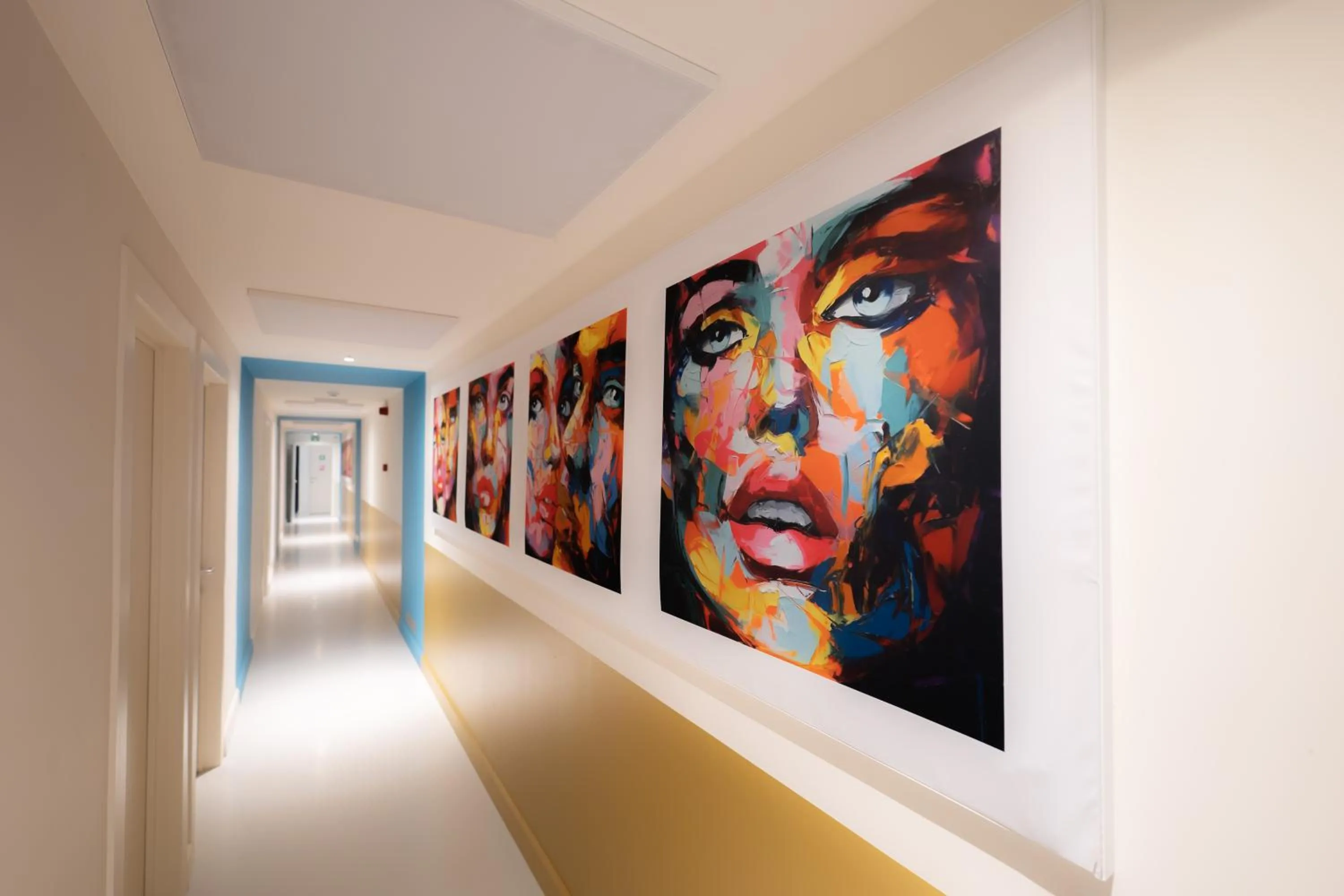 room service in Elberg Hotel & Apartments