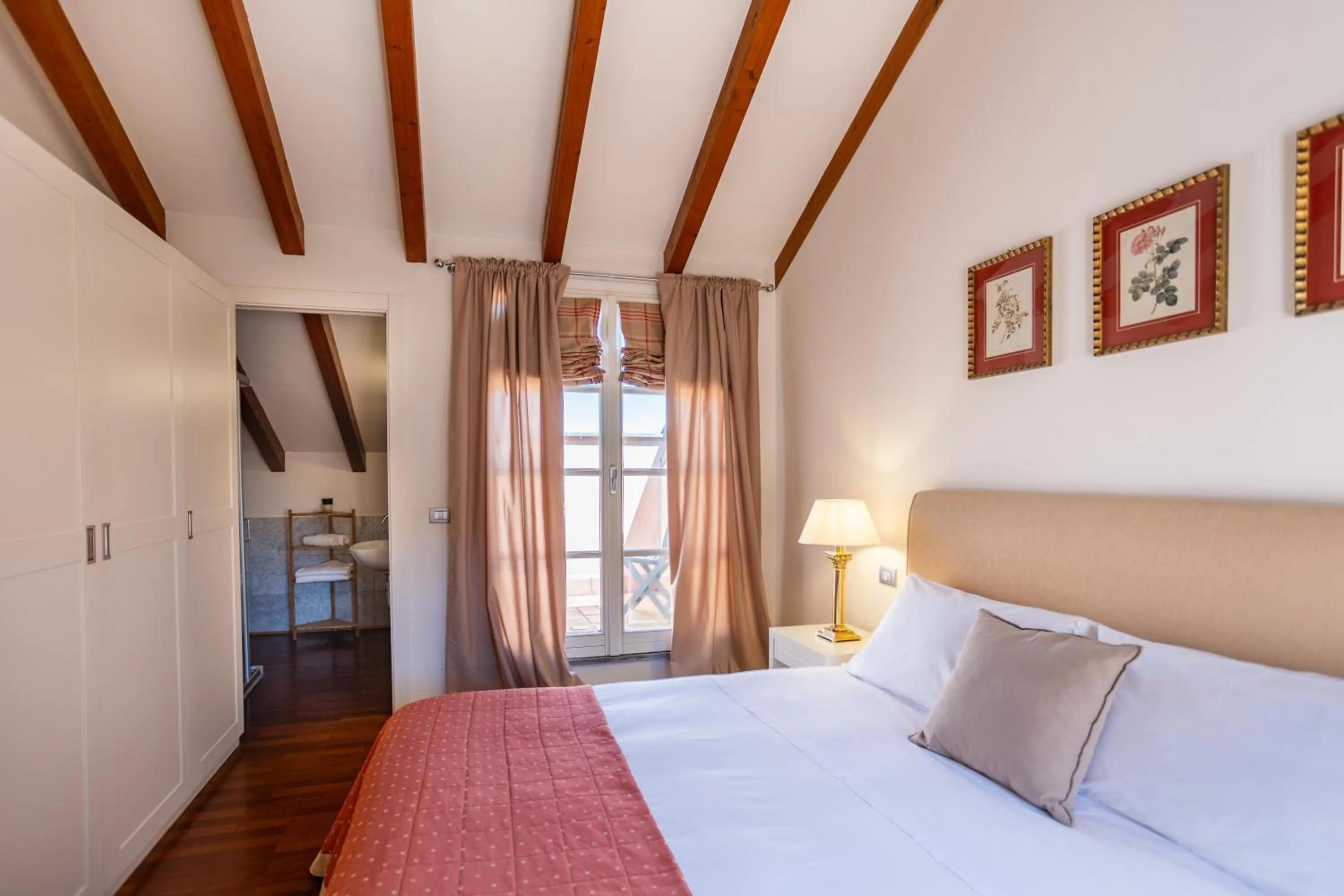 Bed in Resort Antico Verbano