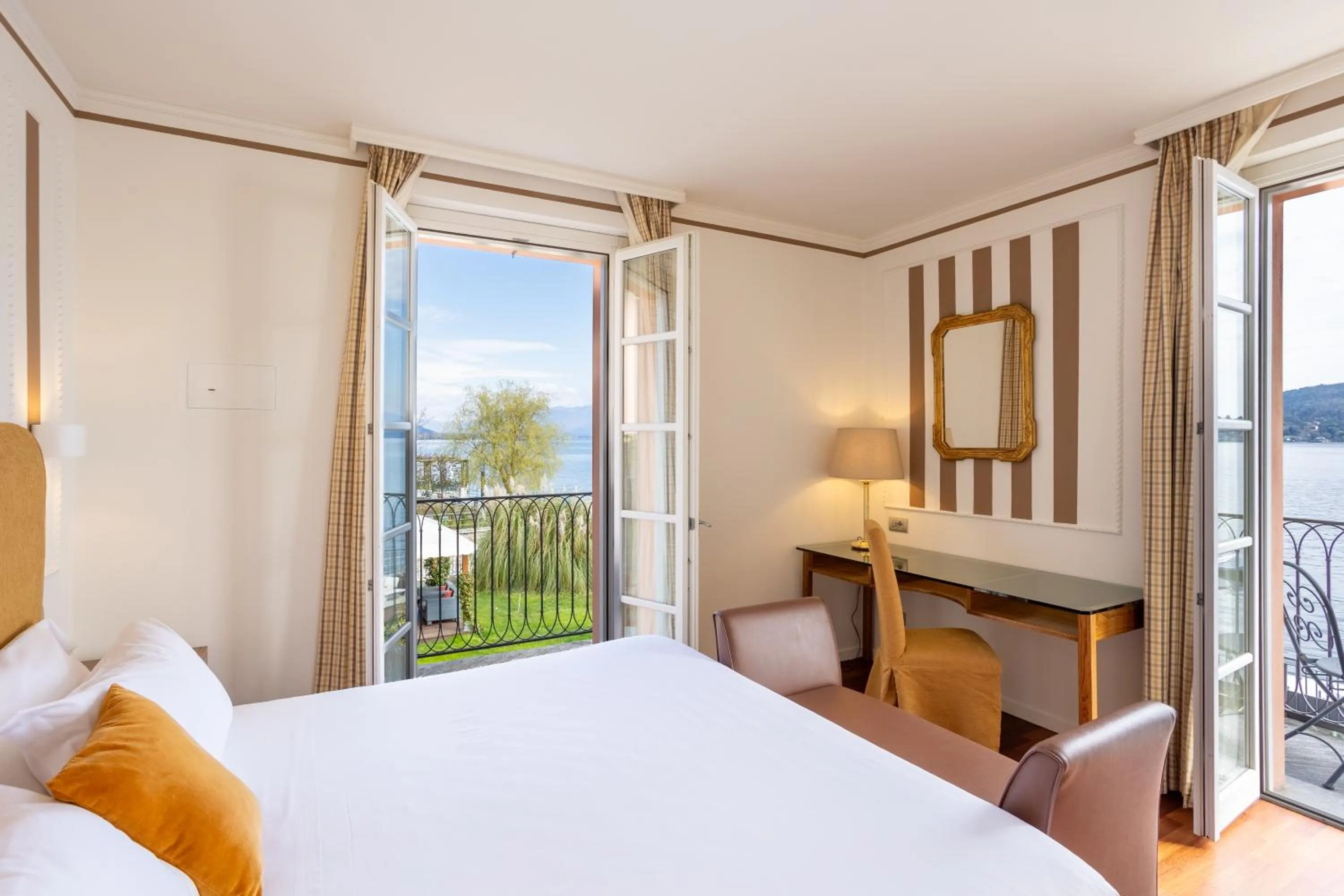 Day, Bed in Resort Antico Verbano