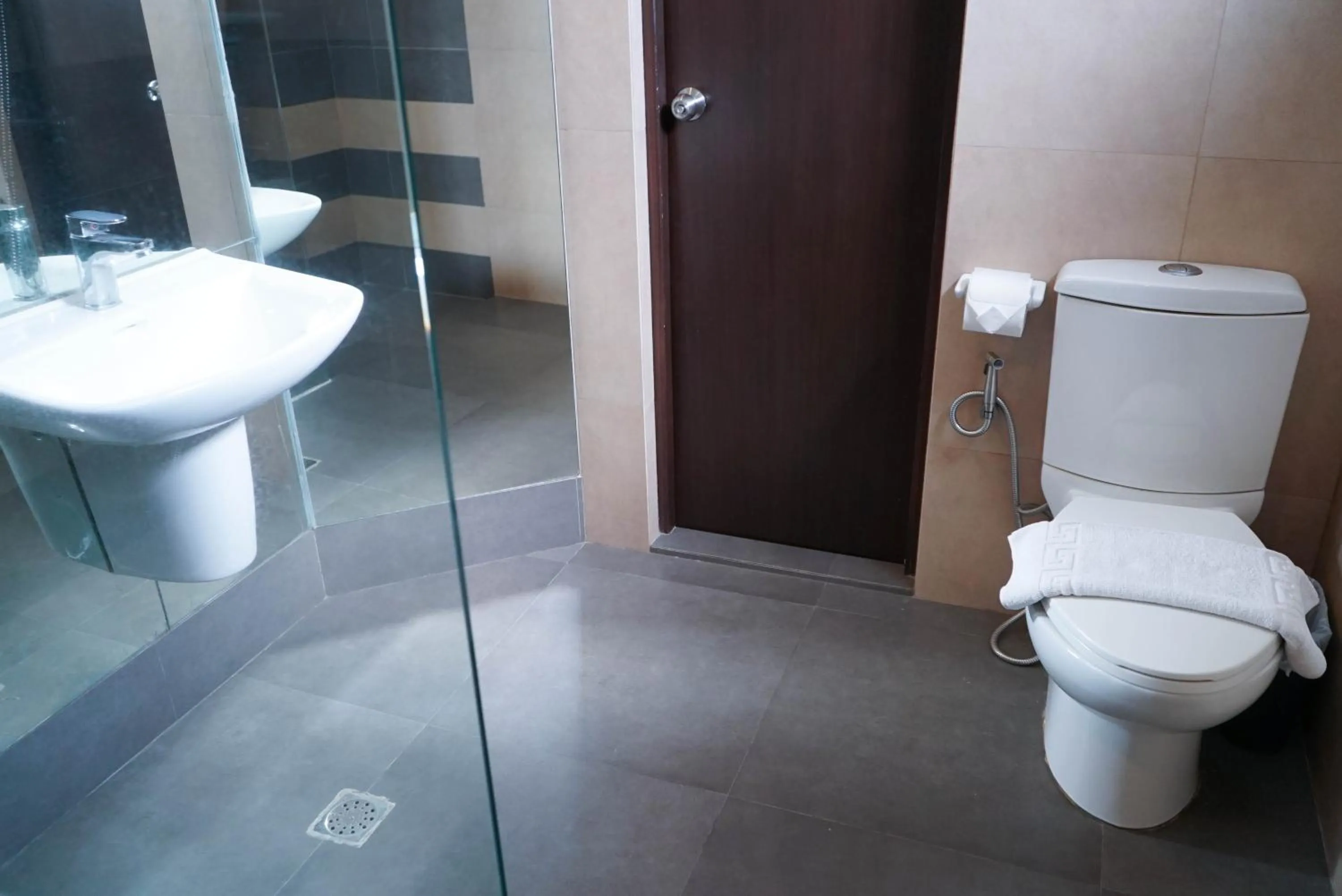 Tacloban Plaza Hotel