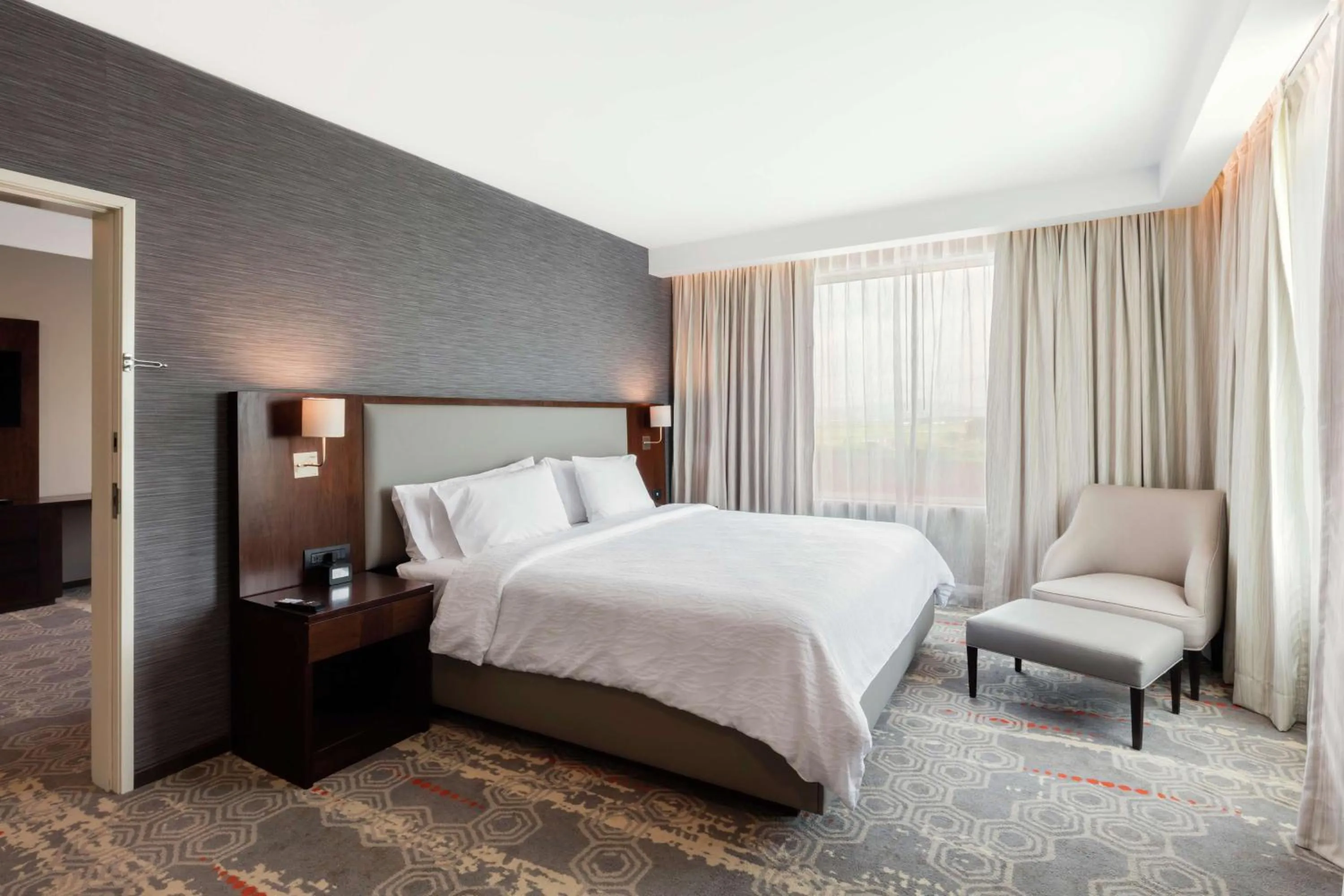 View (from property/room), Bed in Hilton Garden Inn Salamanca