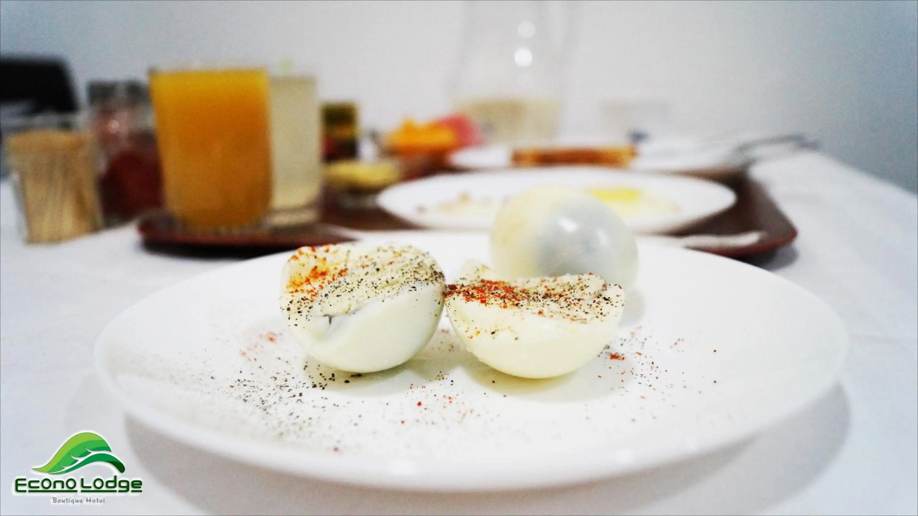 Breakfast in Econo Lodge