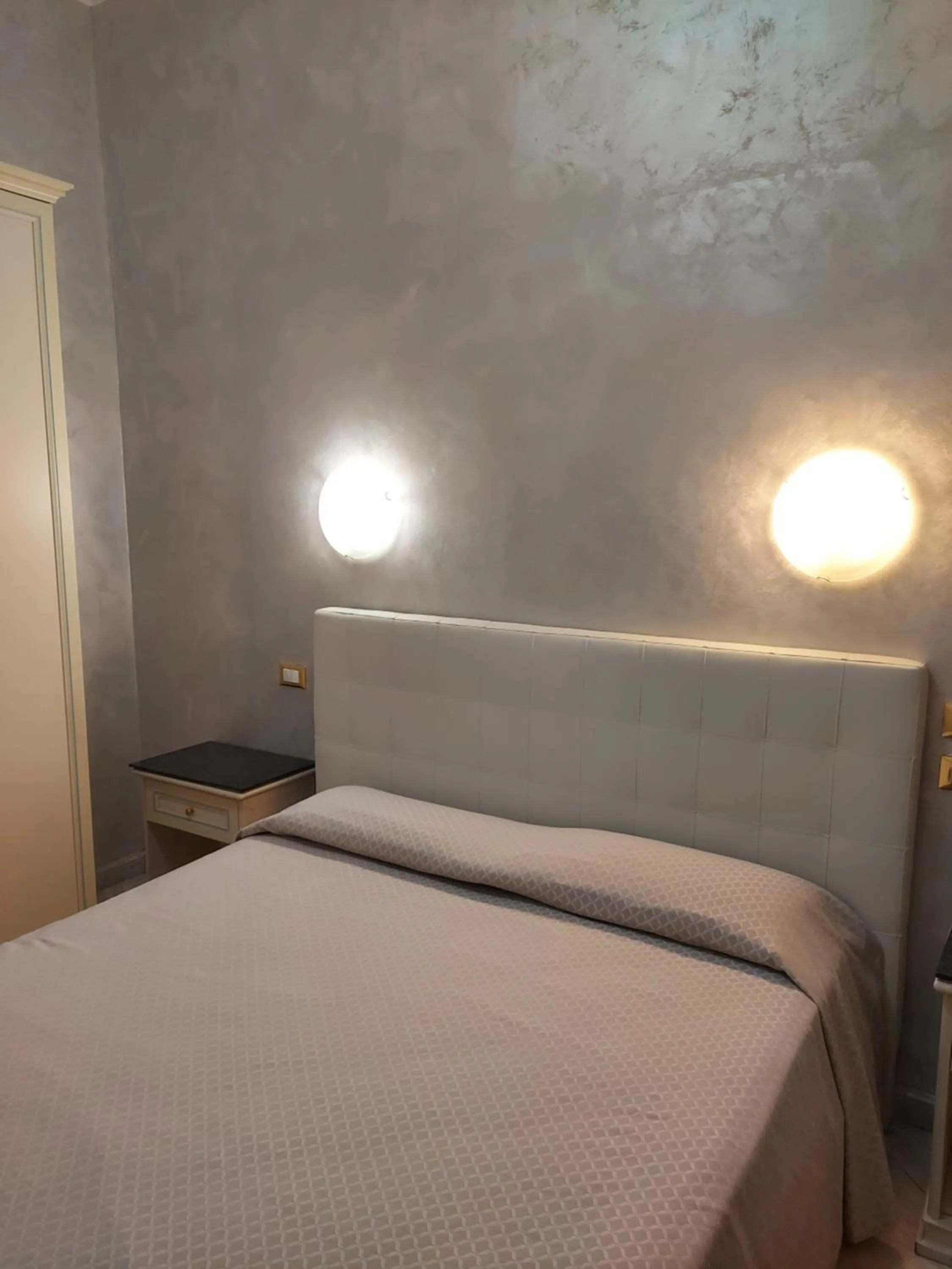 Bedroom, Bed in Hotel Antico Distretto