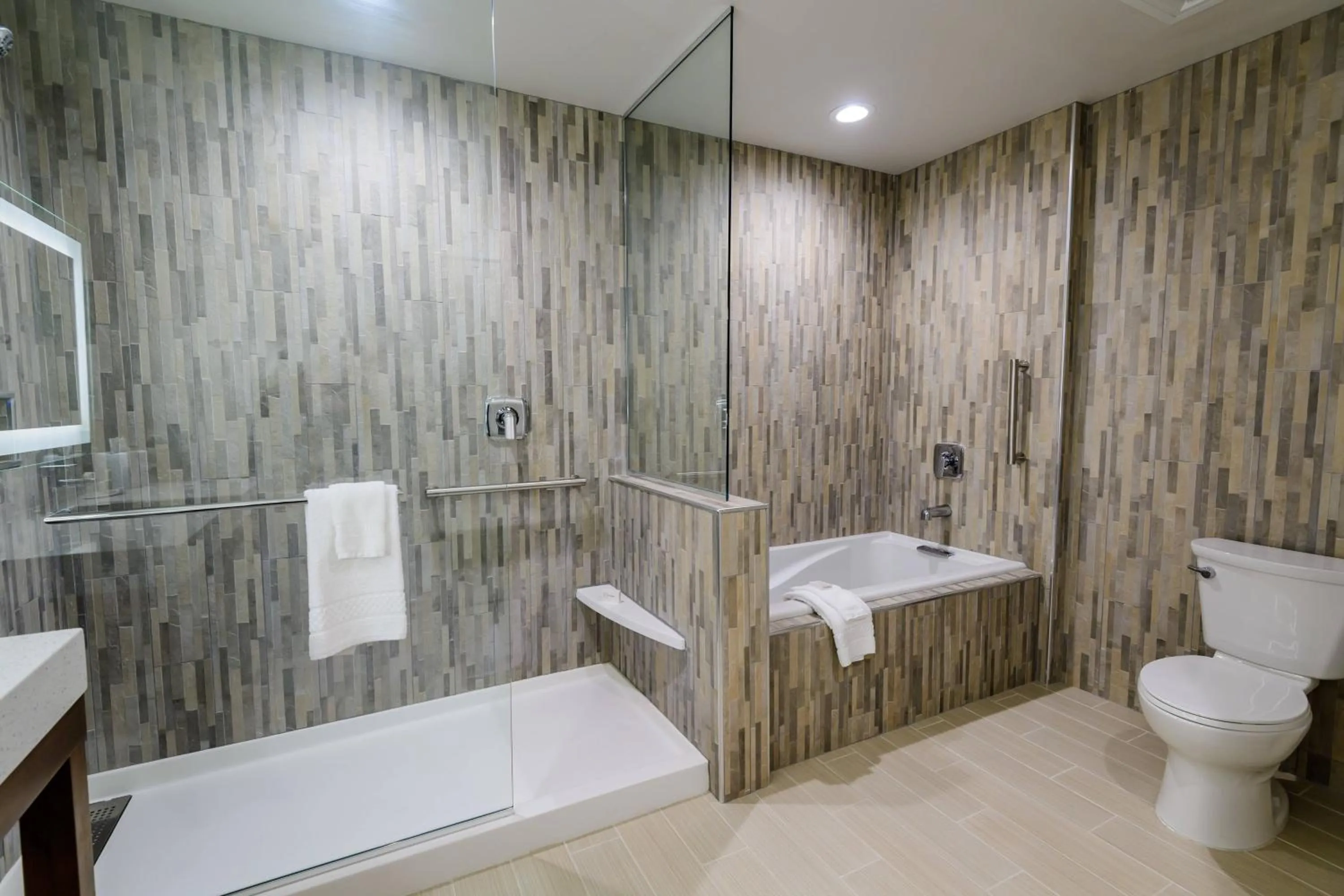 Bathroom in Courtyard by Marriott Lake Jackson