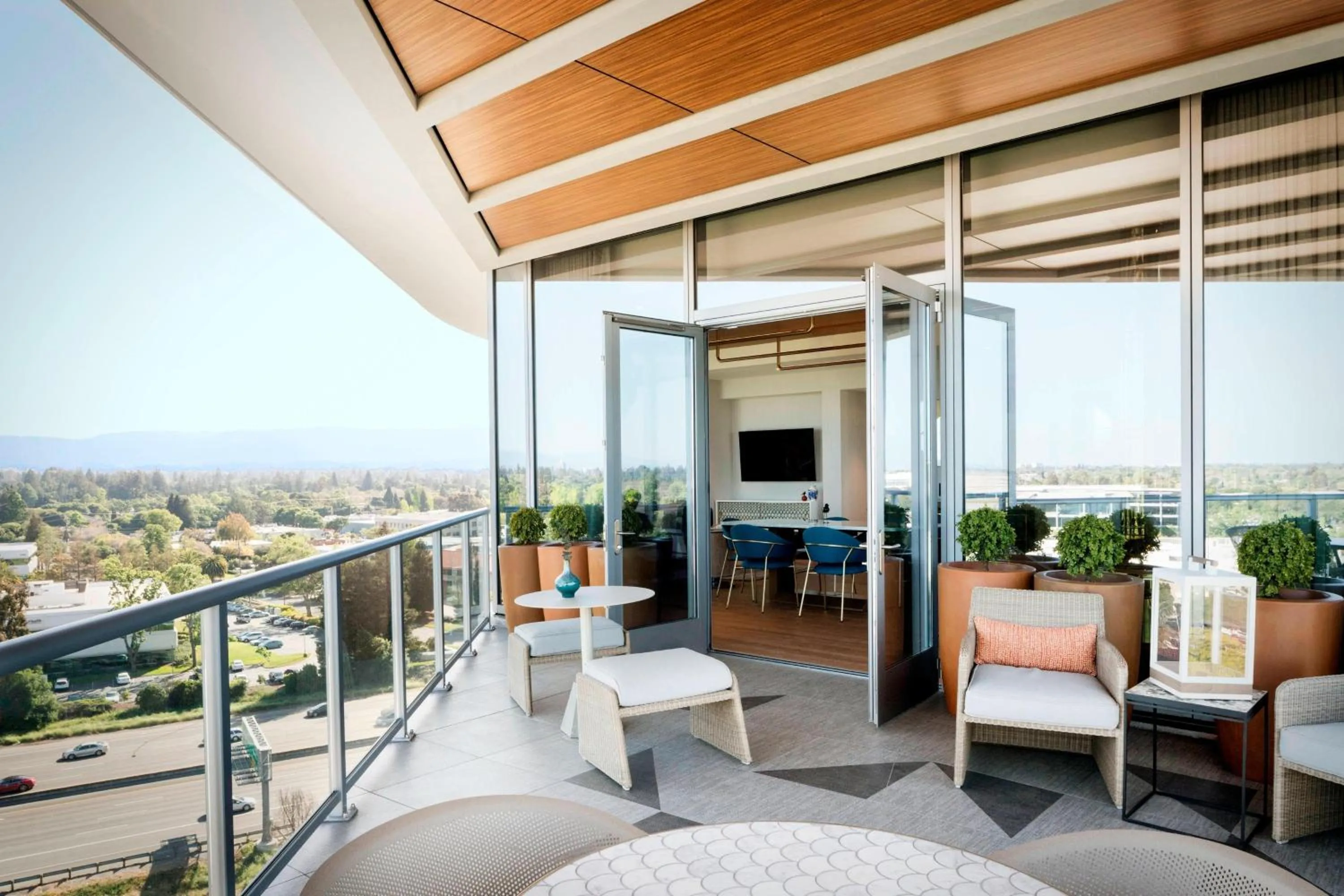 Photo of the whole room in Hotel Nia, Autograph Collection