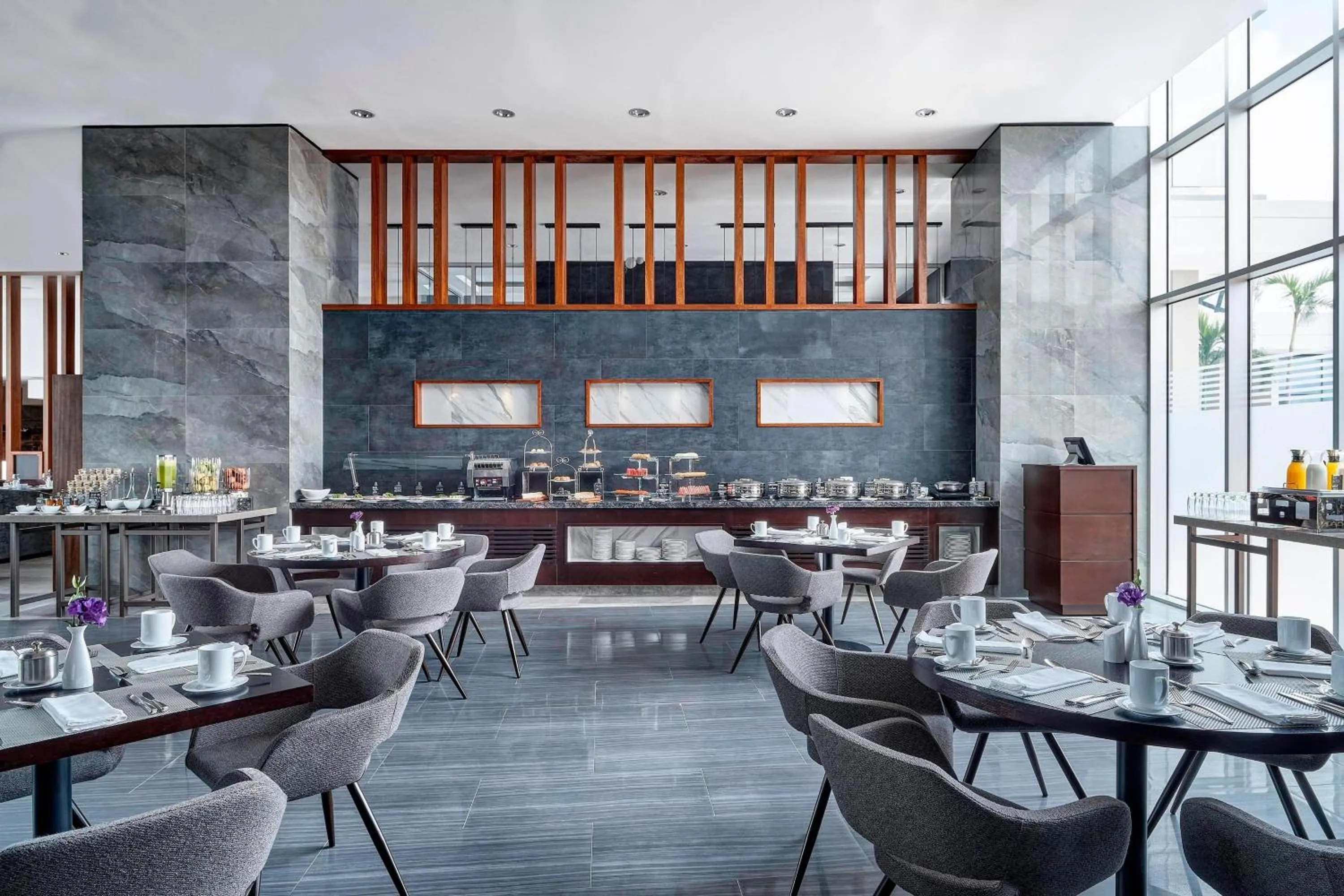 Restaurant/places to eat in Marriott Santa Cruz de la Sierra Hotel