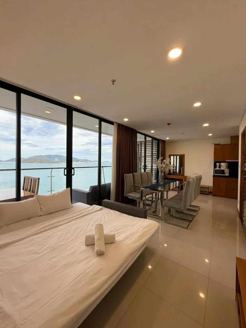 Holi Beach Hotel & Apartments