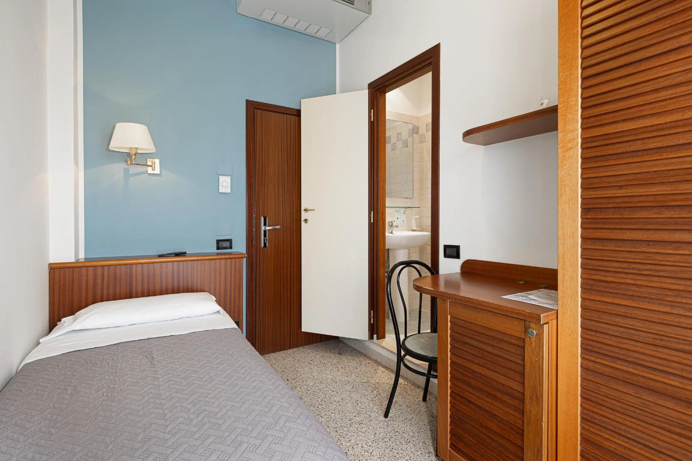 Photo of the whole room, Bed in Hotel Avana Fronte Mare