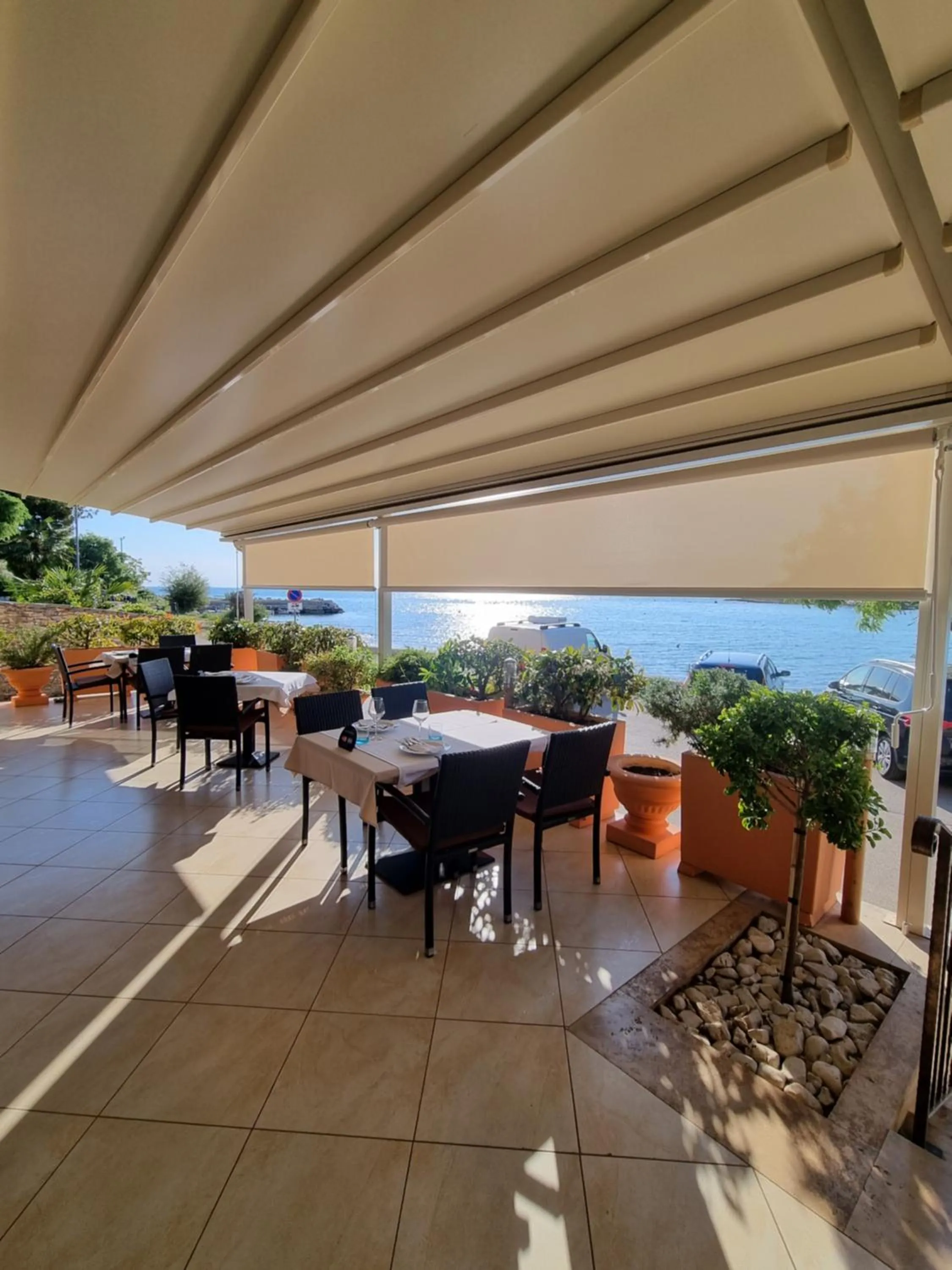 Restaurant/places to eat in Hotel Zlatna Vala