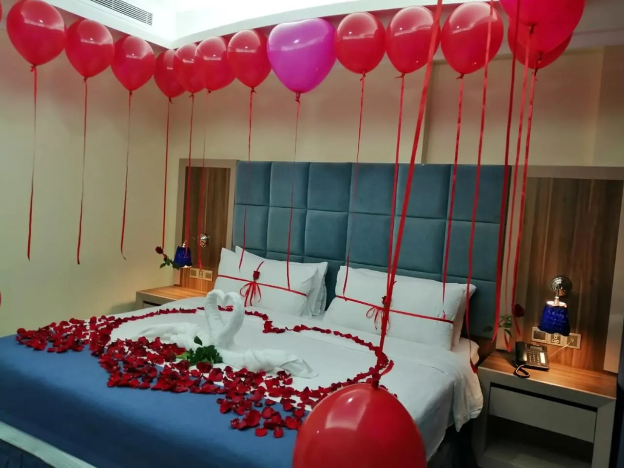 Bed in Swiss Blue serviced Apartments- Al Zahra