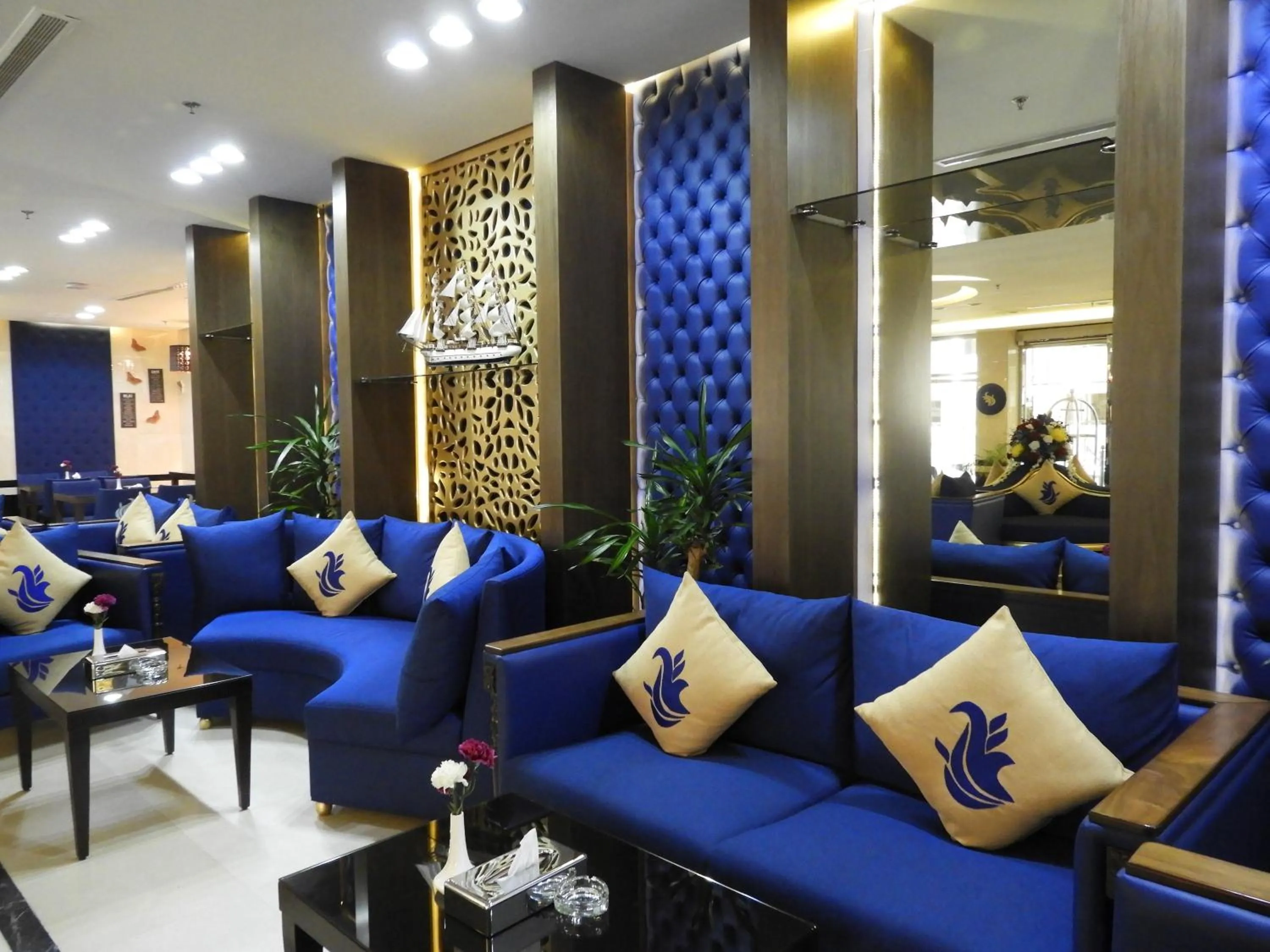 Lobby or reception in Swiss Blue serviced Apartments- Al Zahra