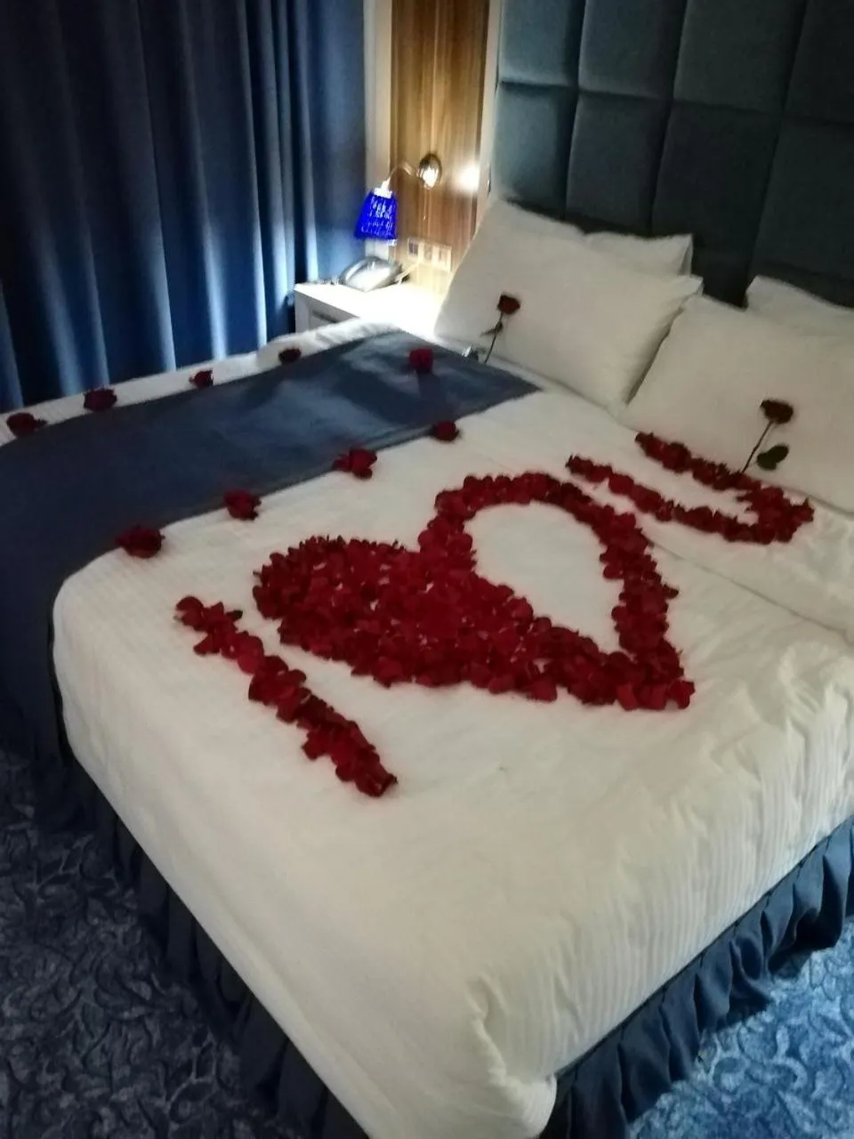 Bed in Swiss Blue serviced Apartments- Al Zahra