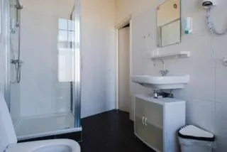 Bathroom in Hotel Grand Cafe Deight