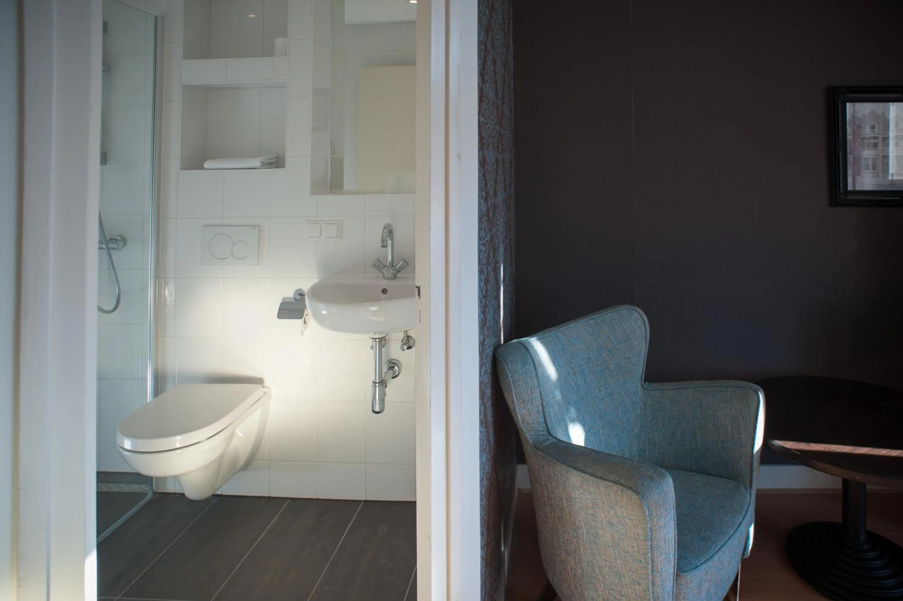 Seating area in Hotel Grand Cafe Deight