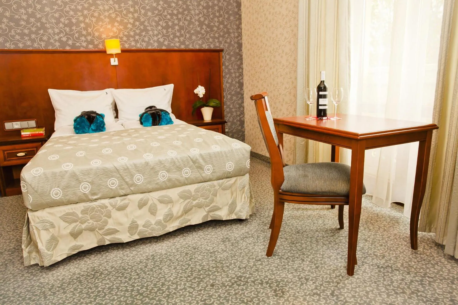 Bed in Hotel&Spa Stary Dziwnów basen swimming pool