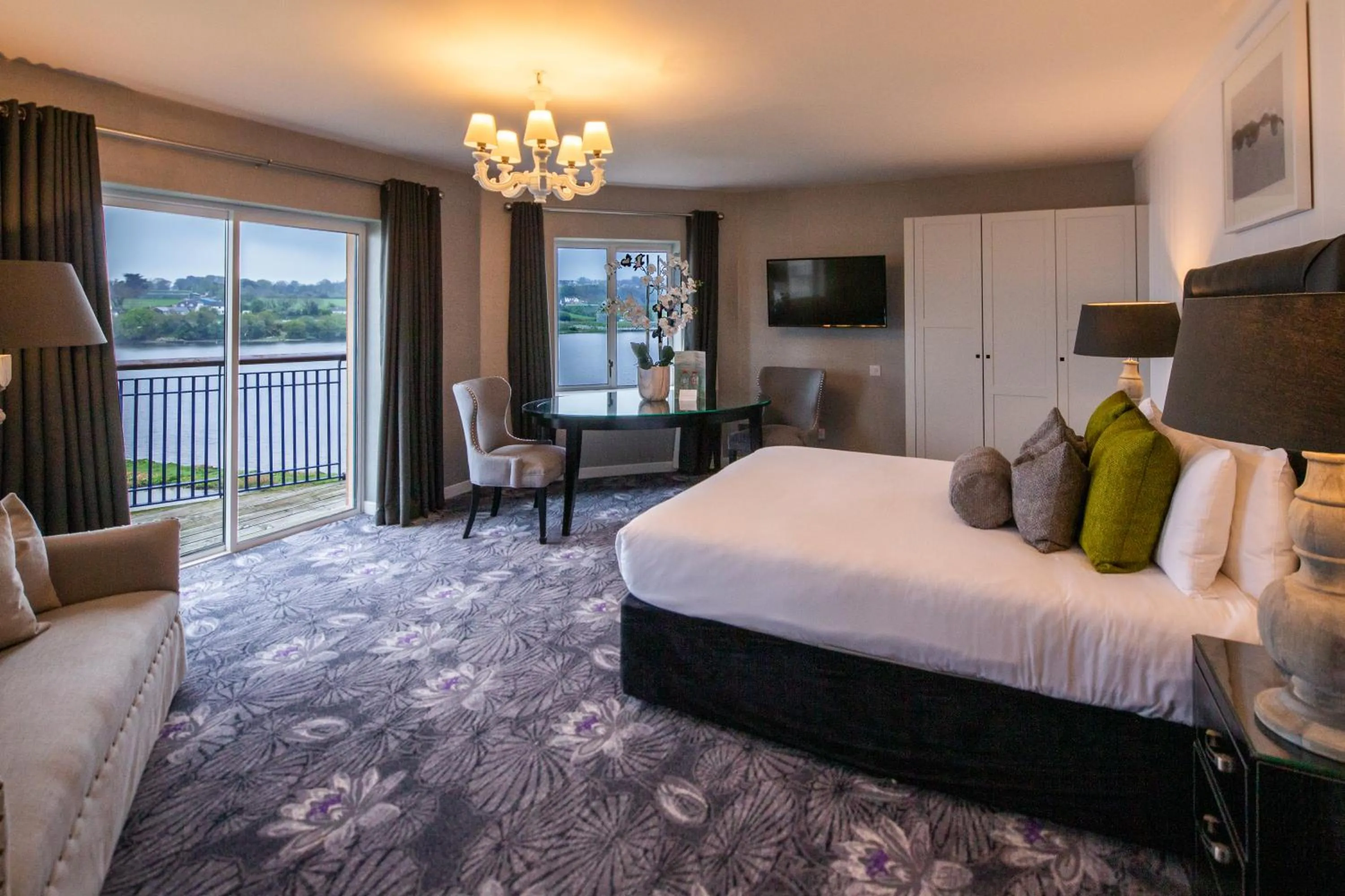 Deluxe Double Room in Ferrycarrig Hotel