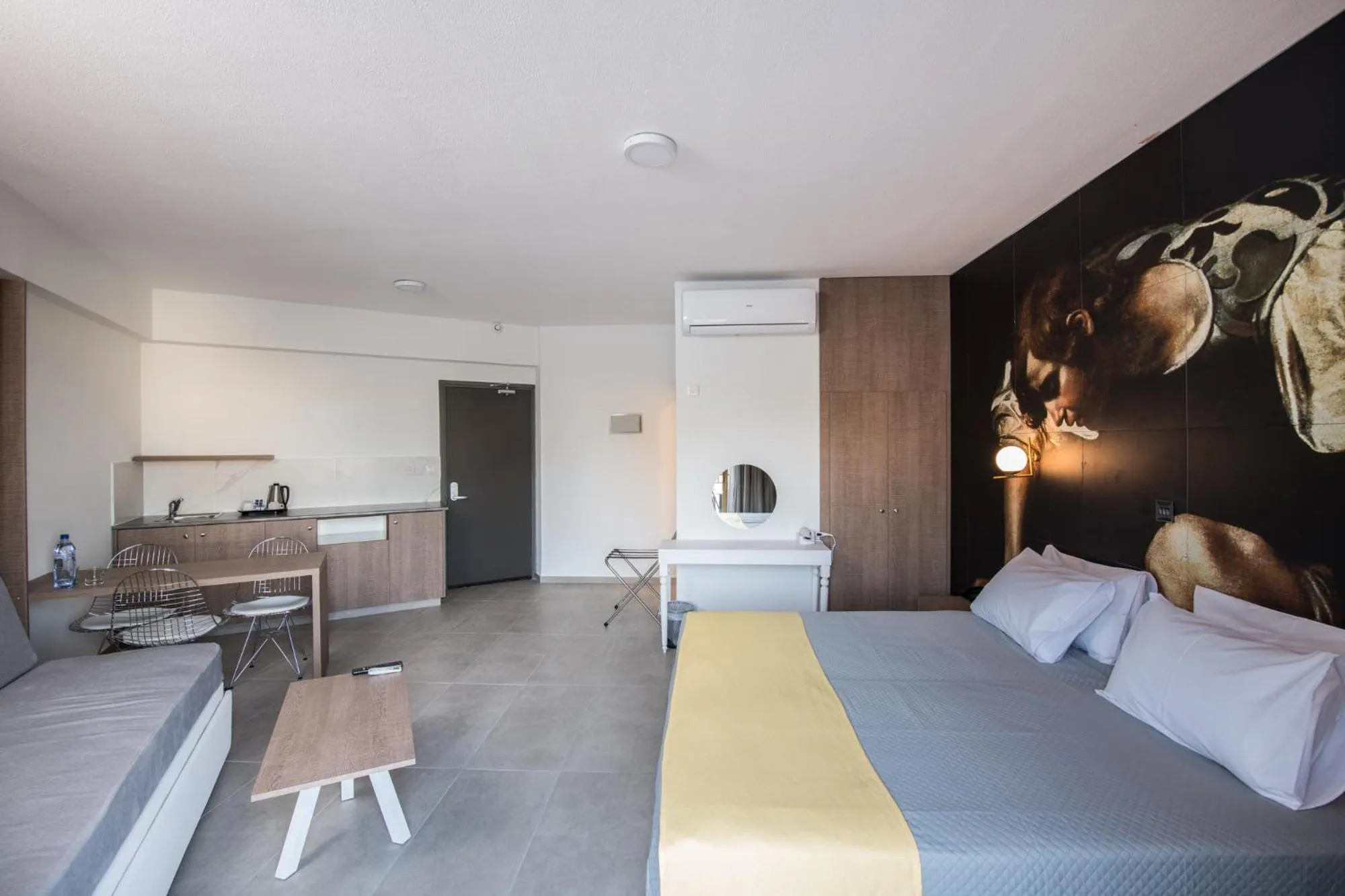 Bed in Narcissos Waterpark Resort