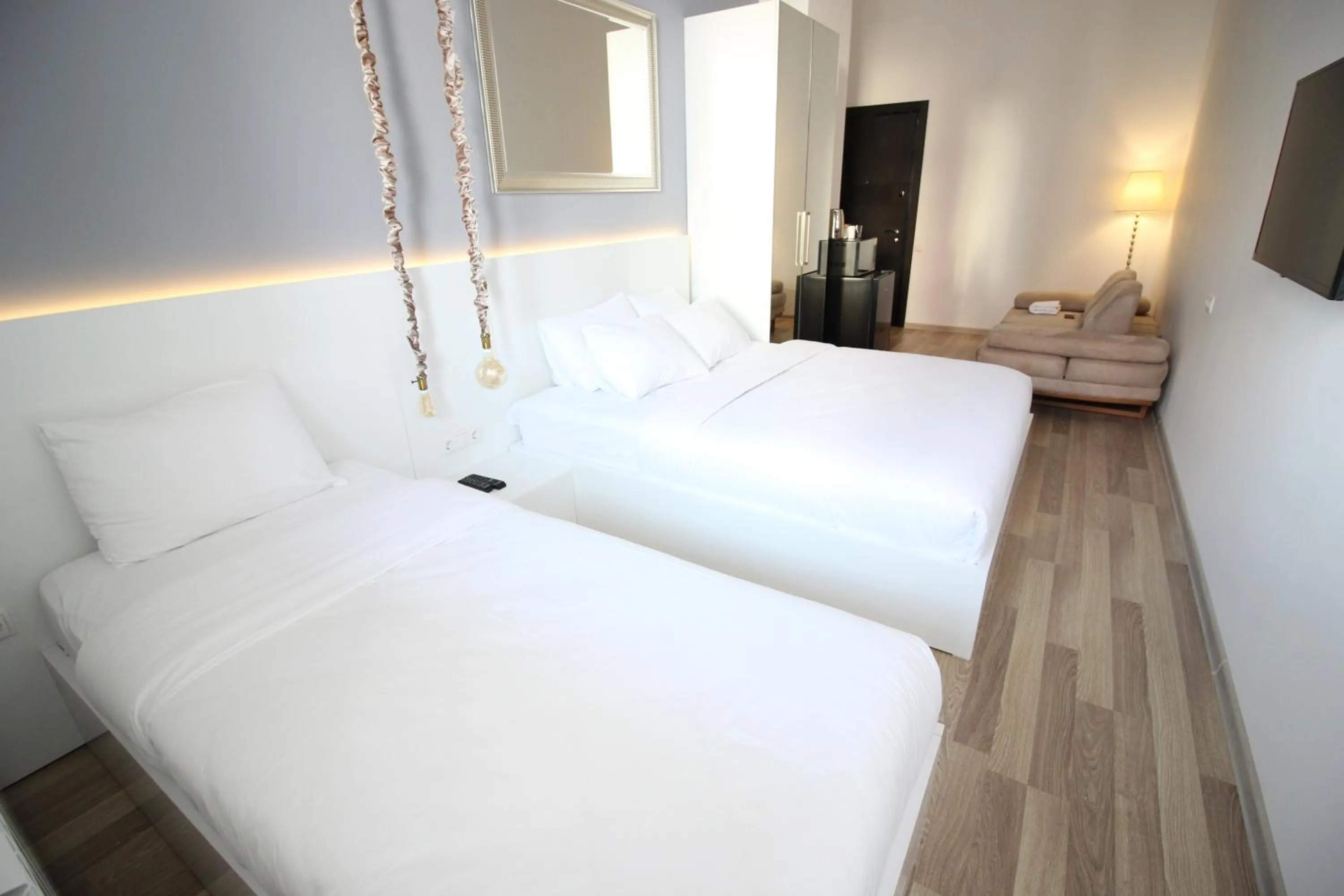 TV and multimedia, Bed in Super Luxury Apartments