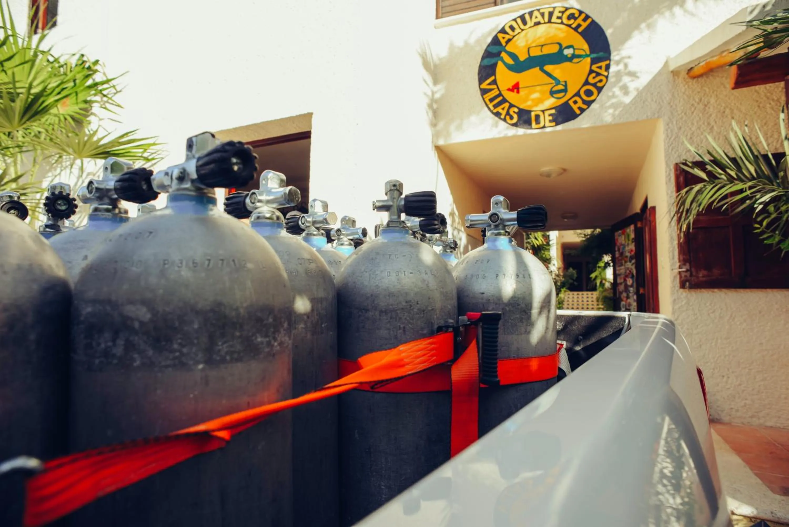 Diving in Aquatech Villas DeRosa Resort