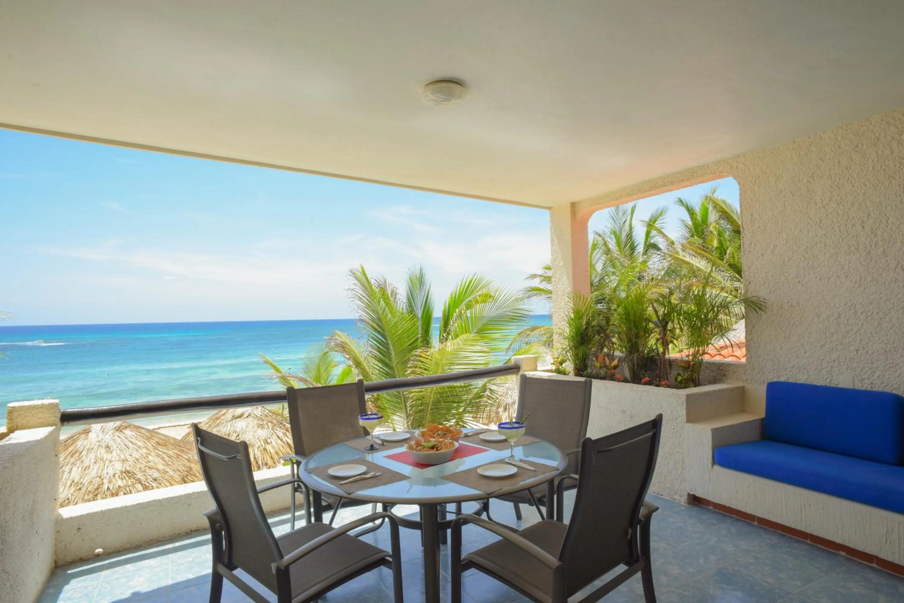 Balcony/Terrace in Aquatech Villas DeRosa Resort