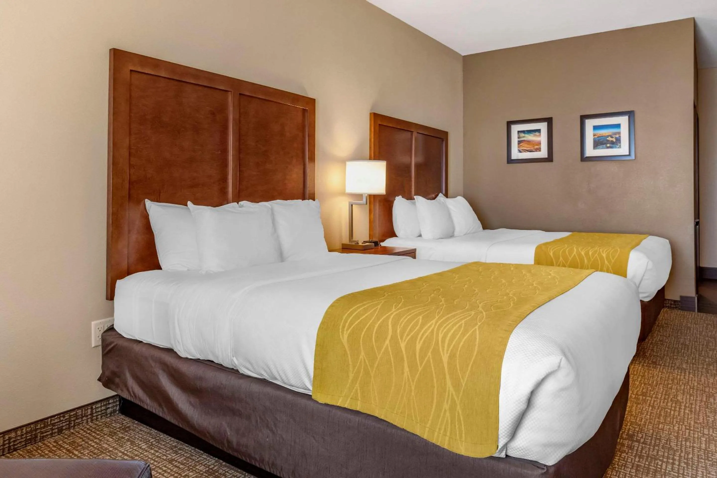 Bedroom, Bed in Comfort Inn & Suites