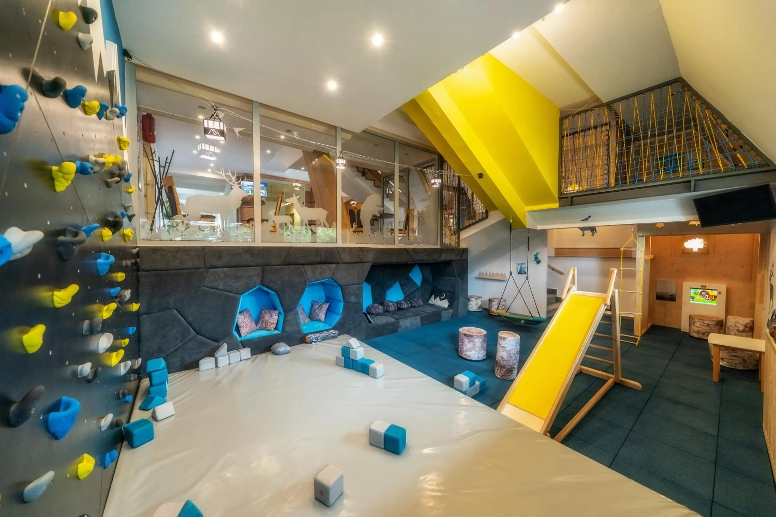 Kids's club in Zespół Dolina Białego - Willa Pan Tadeusz