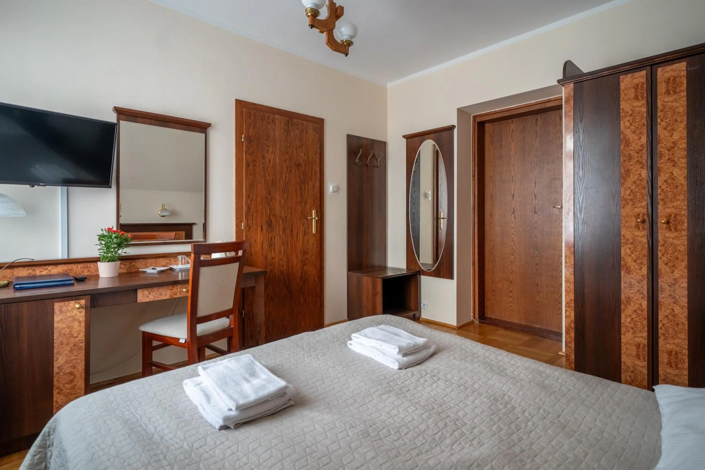 Bed in Zespół Dolina Białego - Willa Pan Tadeusz