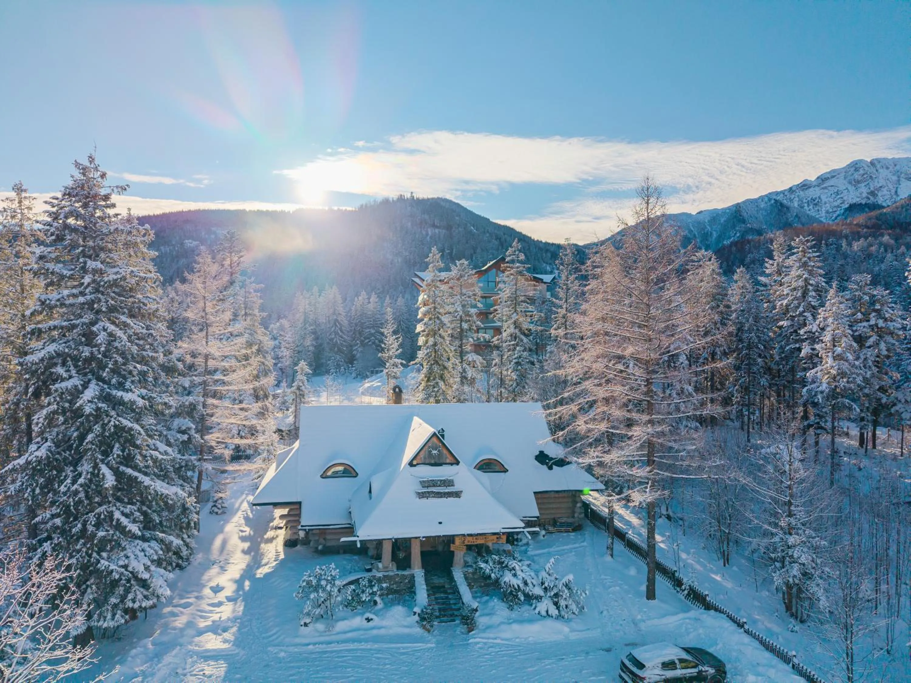 Restaurant/places to eat in Zespół Dolina Białego - Pensjonat Telimena