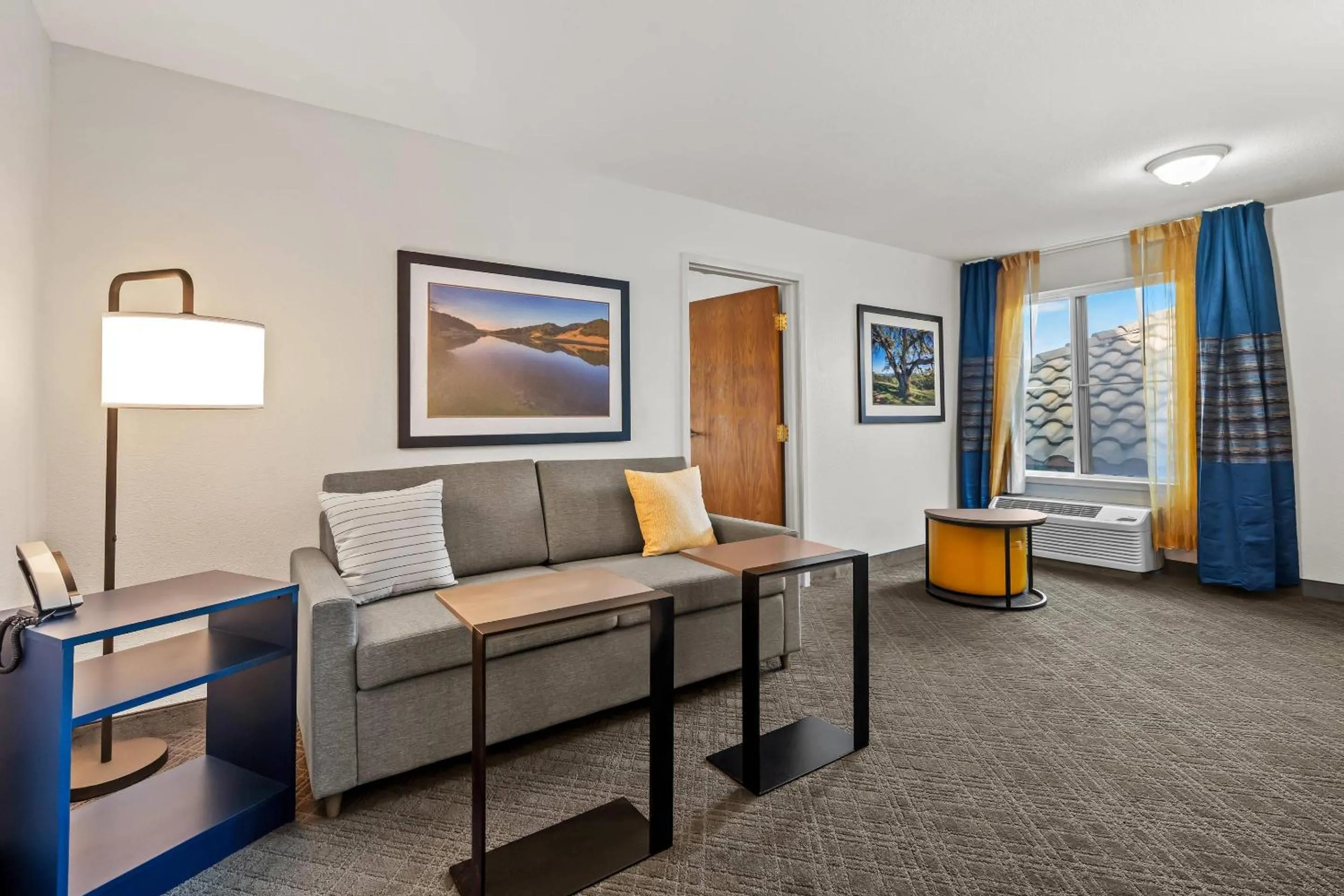 Bedroom in Comfort Inn South San Jose - Morgan Hill