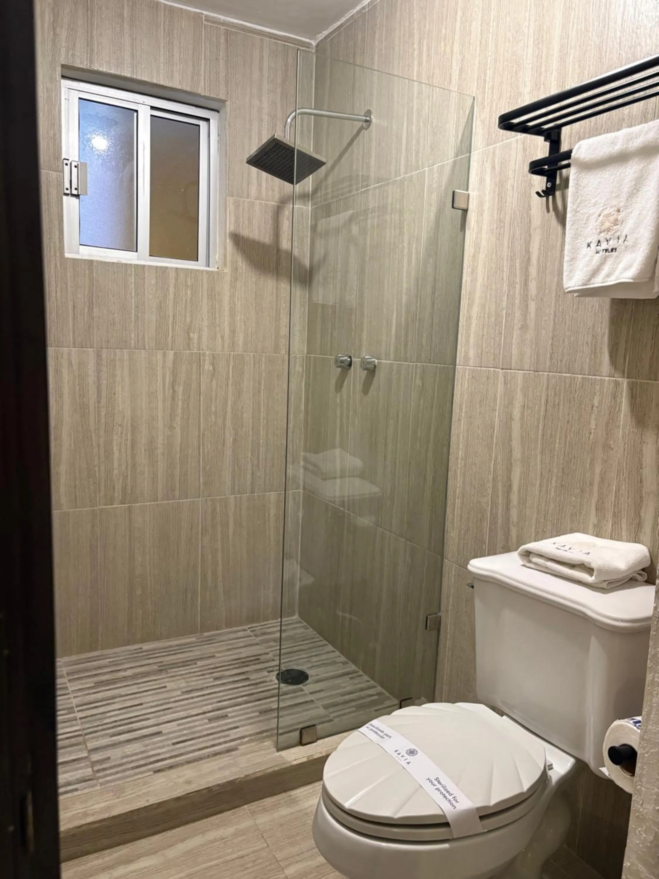 Bathroom in Suites Cancun Center