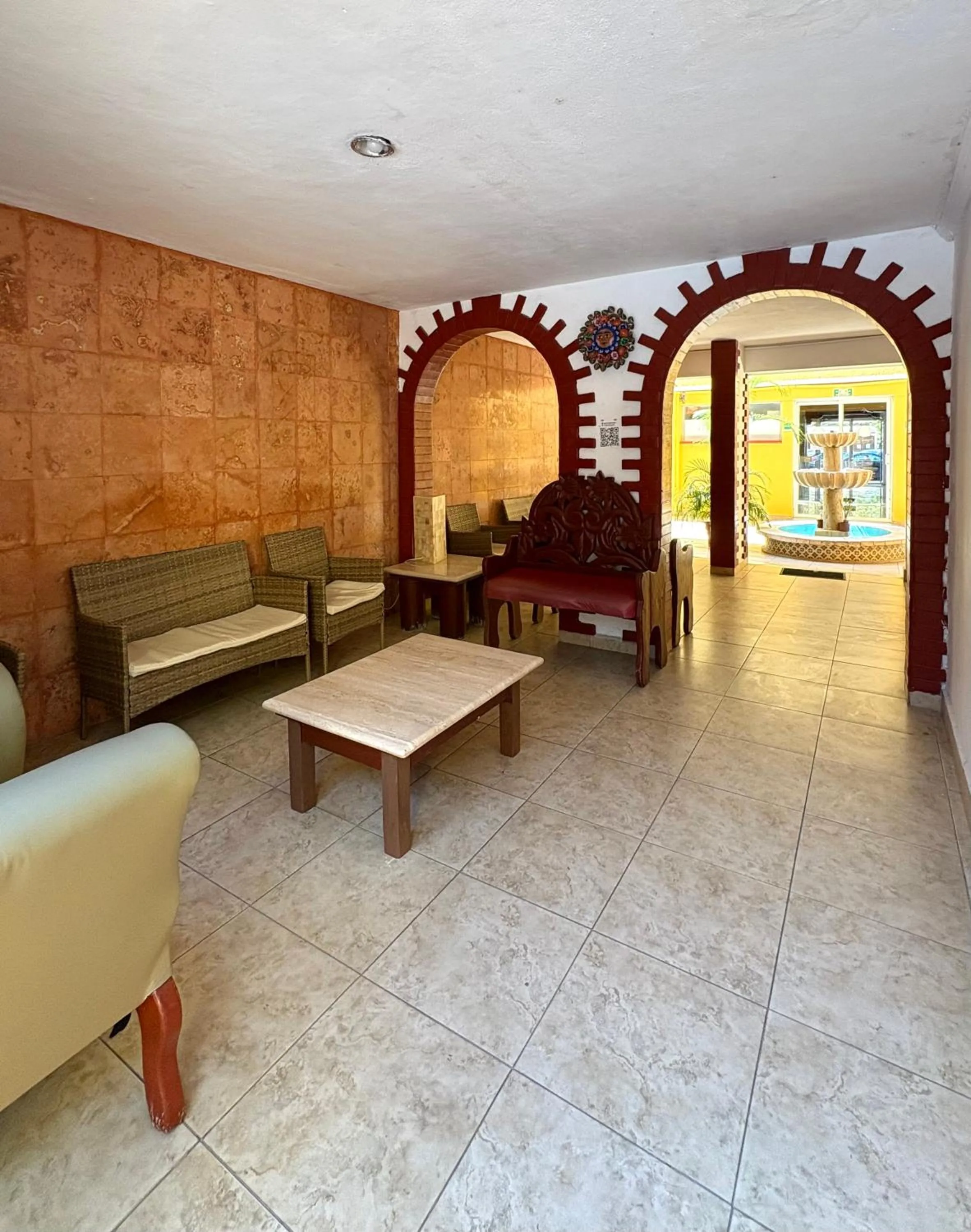 Living room in Suites Cancun Center