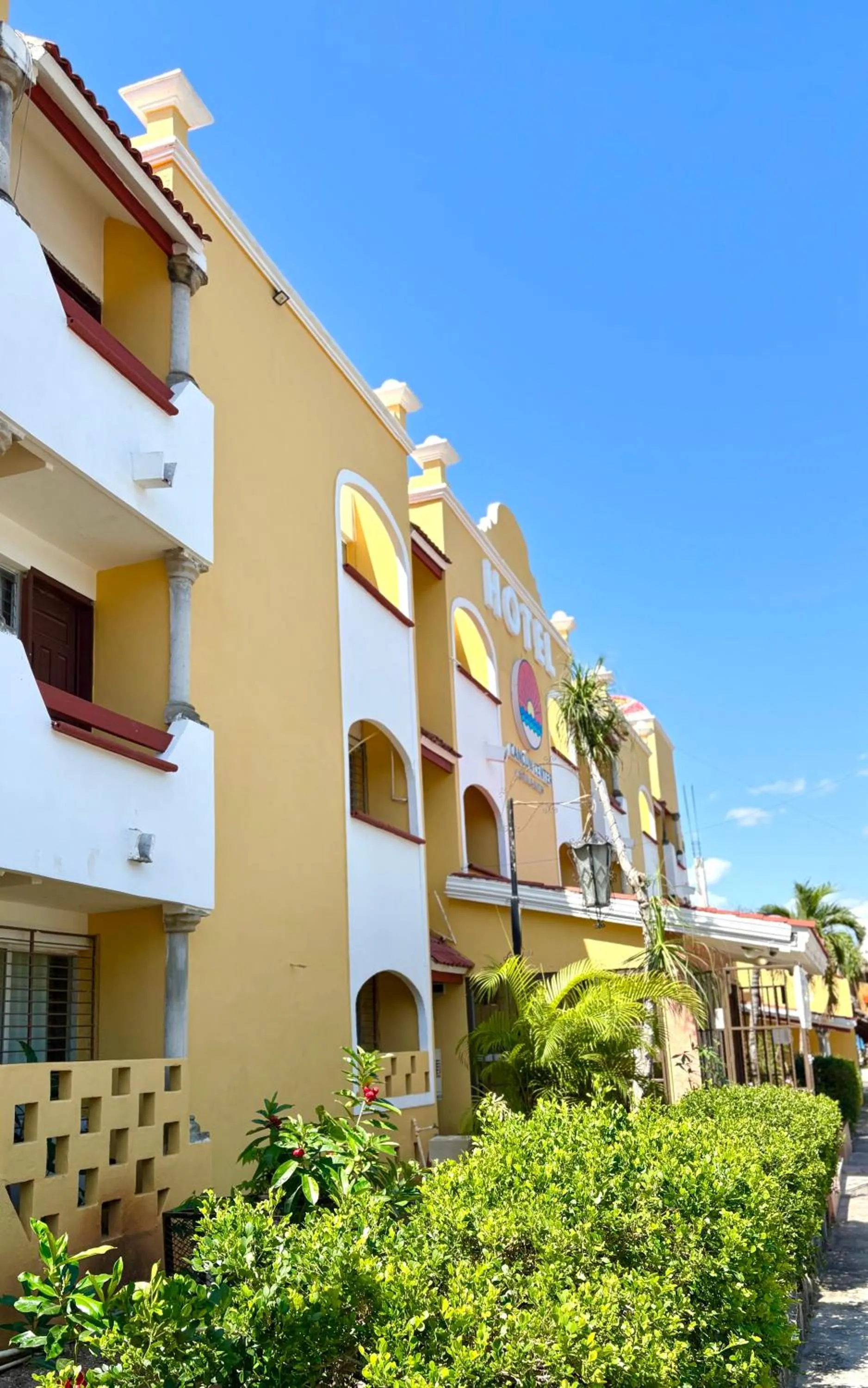 Property building in Suites Cancun Center