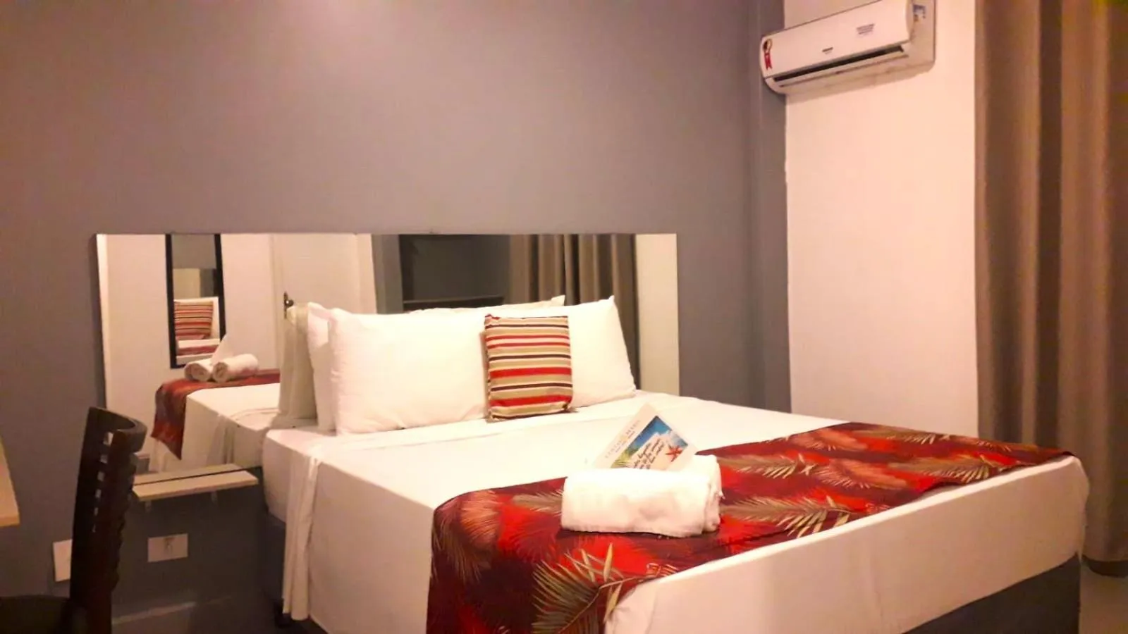 Bed in Costa Maris Beach Hotel Frente Mar