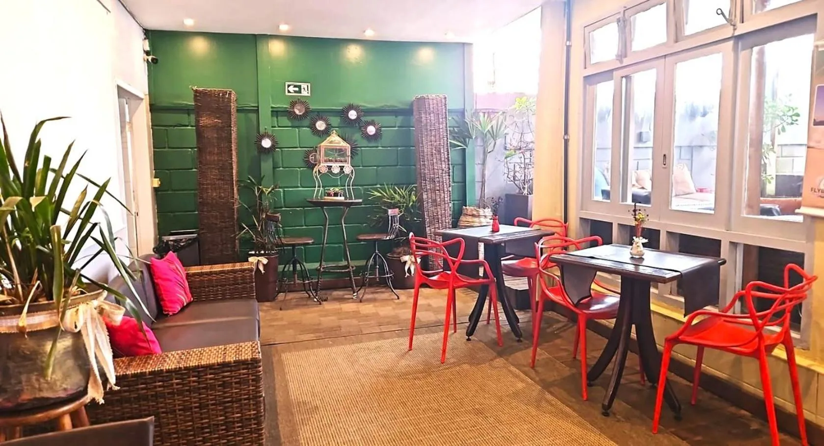 Communal lounge/ TV room in Costa Maris Beach Hotel Frente Mar