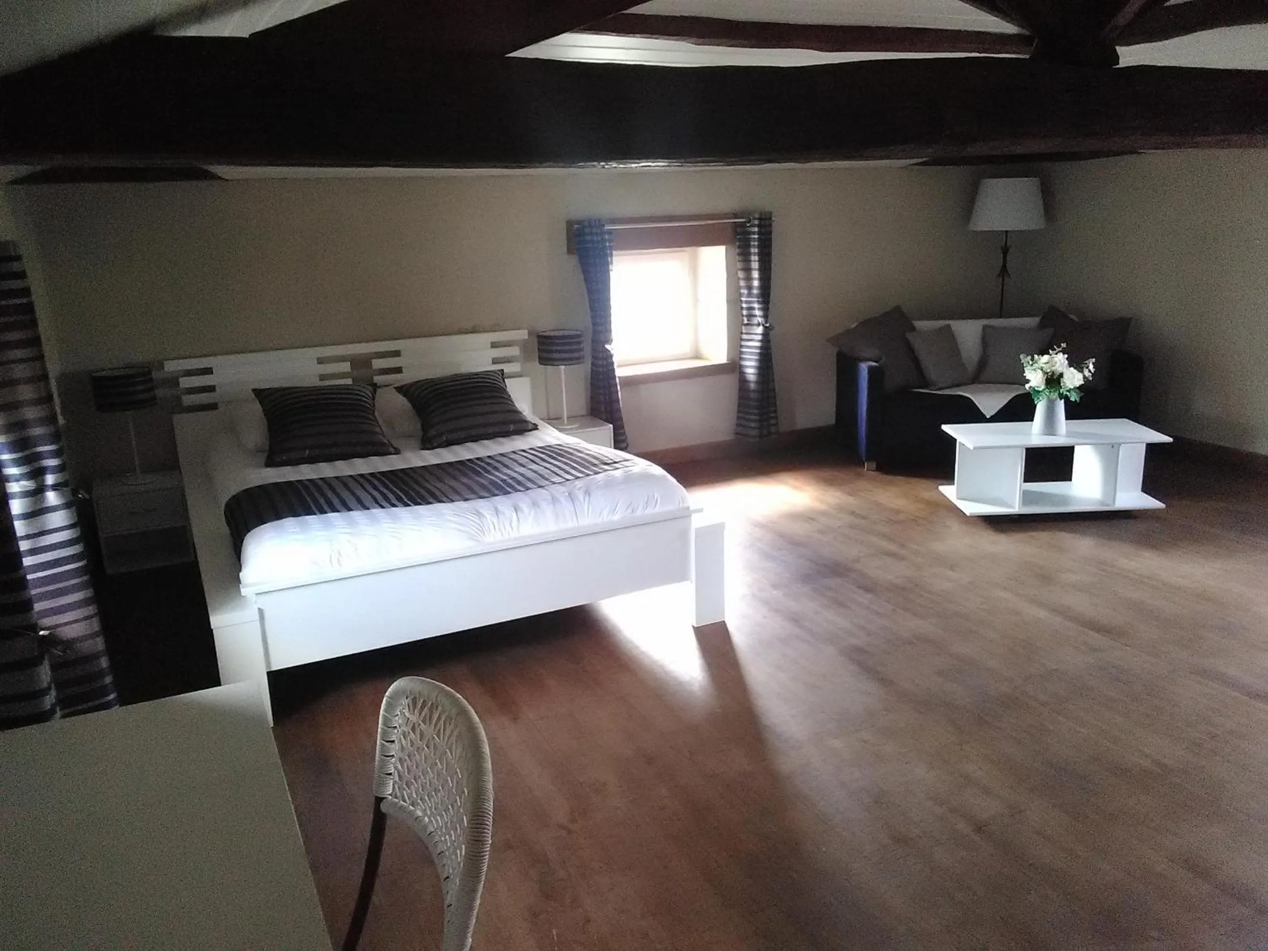 Bedroom, Bed in Le Marais Picotin