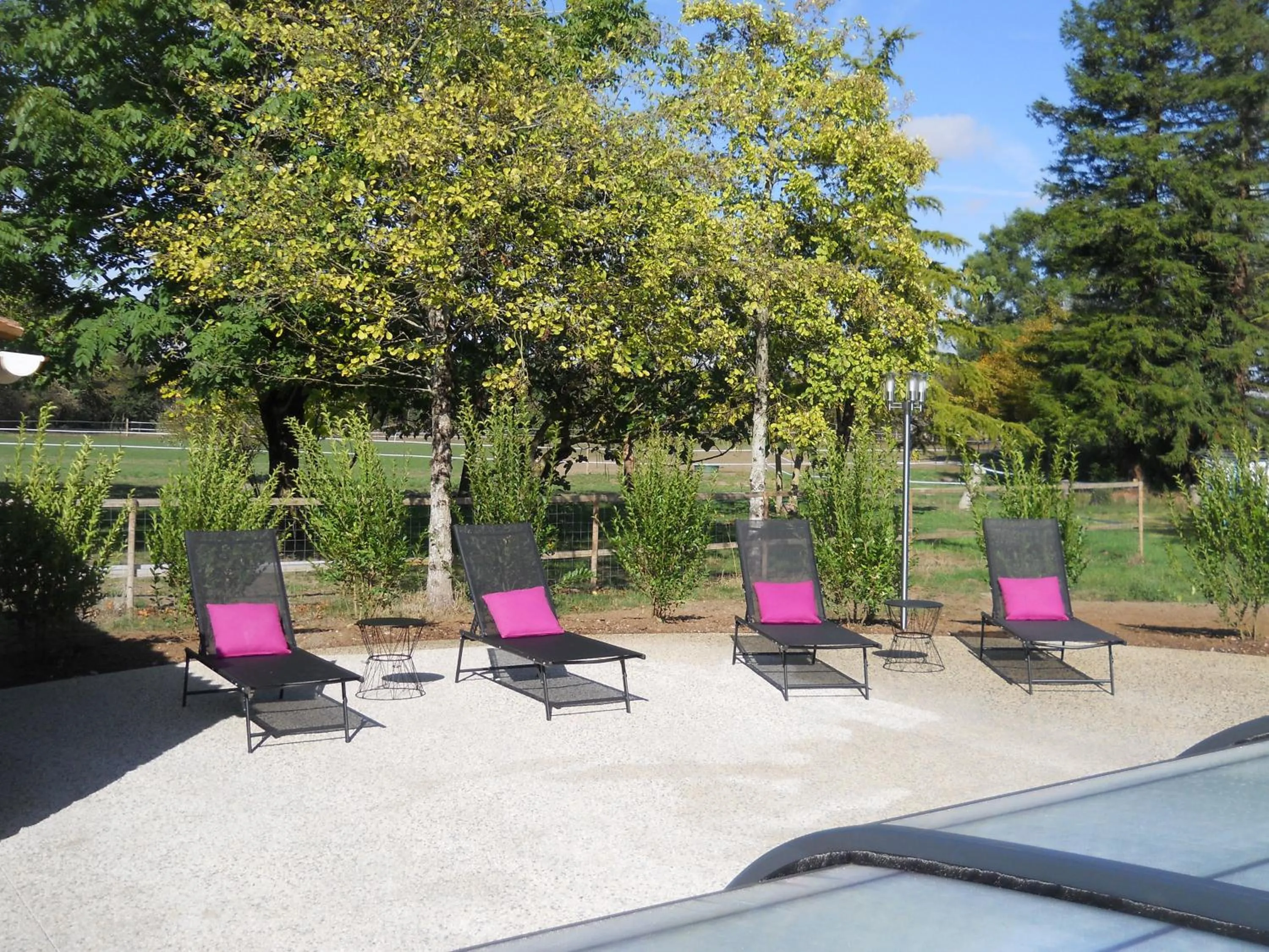 Balcony/Terrace in Le Marais Picotin