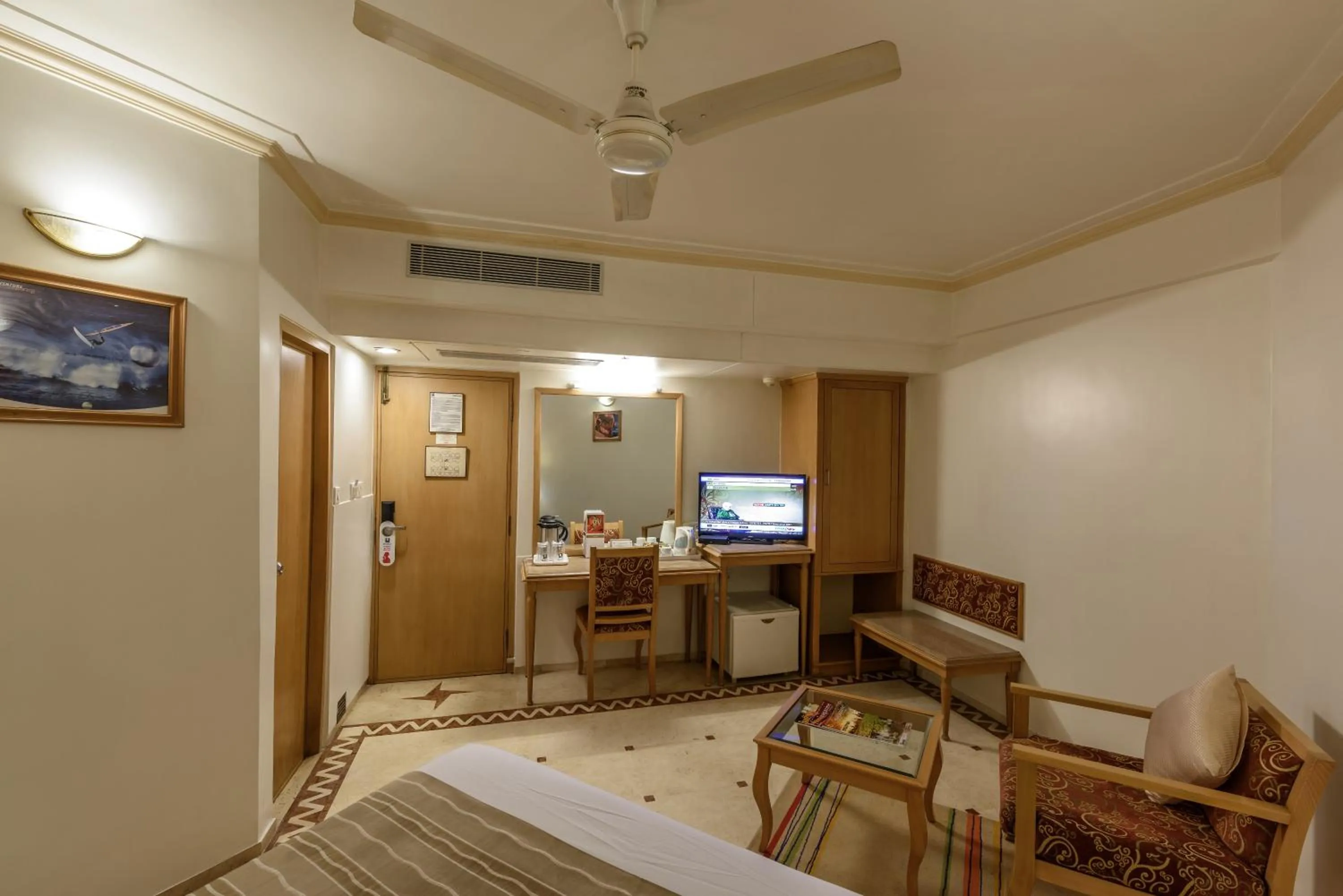 Bedroom in Comfort Inn President Near Ahmedabad Junction Station