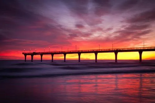 Beach in The Pier Lodge Bed And Breakfast
