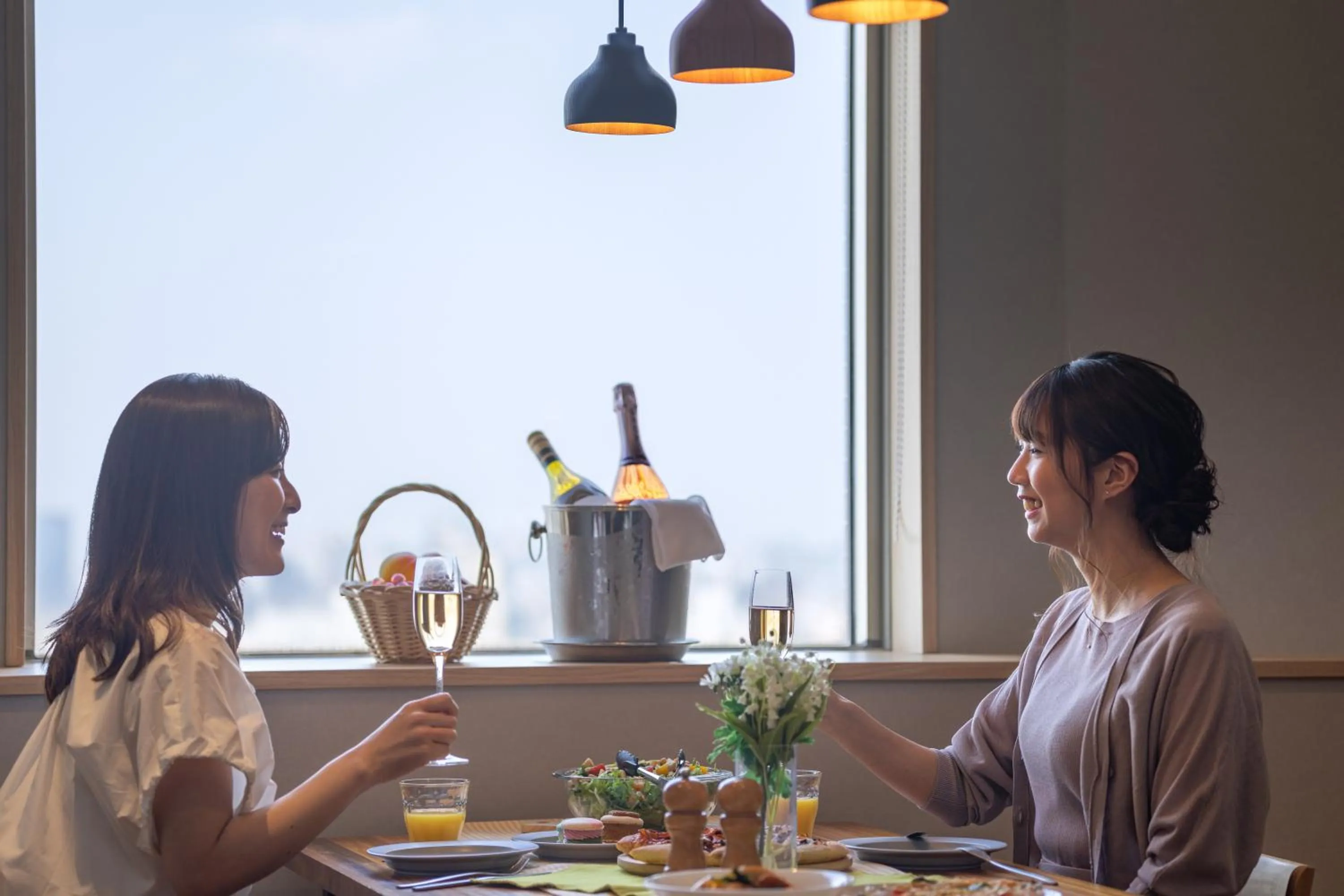 People in Hundred Stay Tokyo Shinjuku