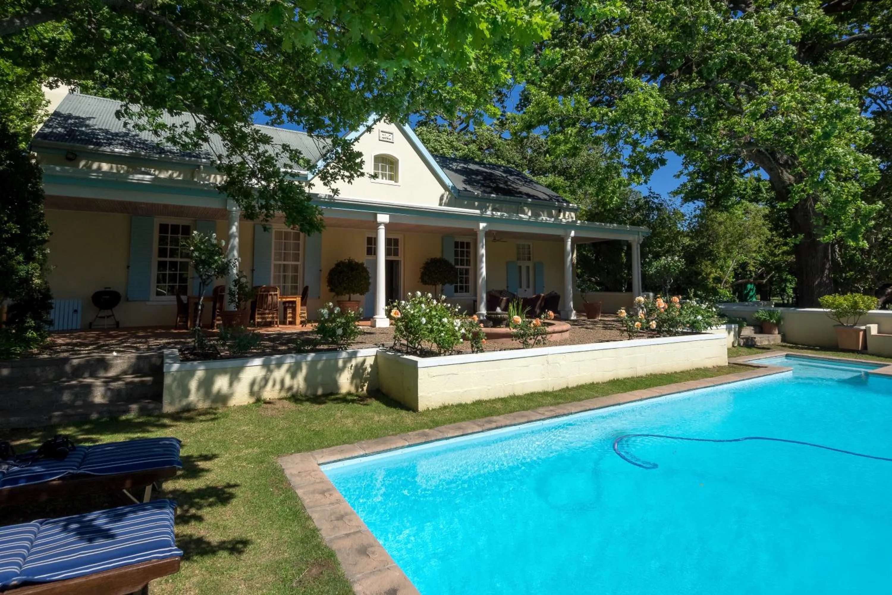 Patio in Auberge Clermont