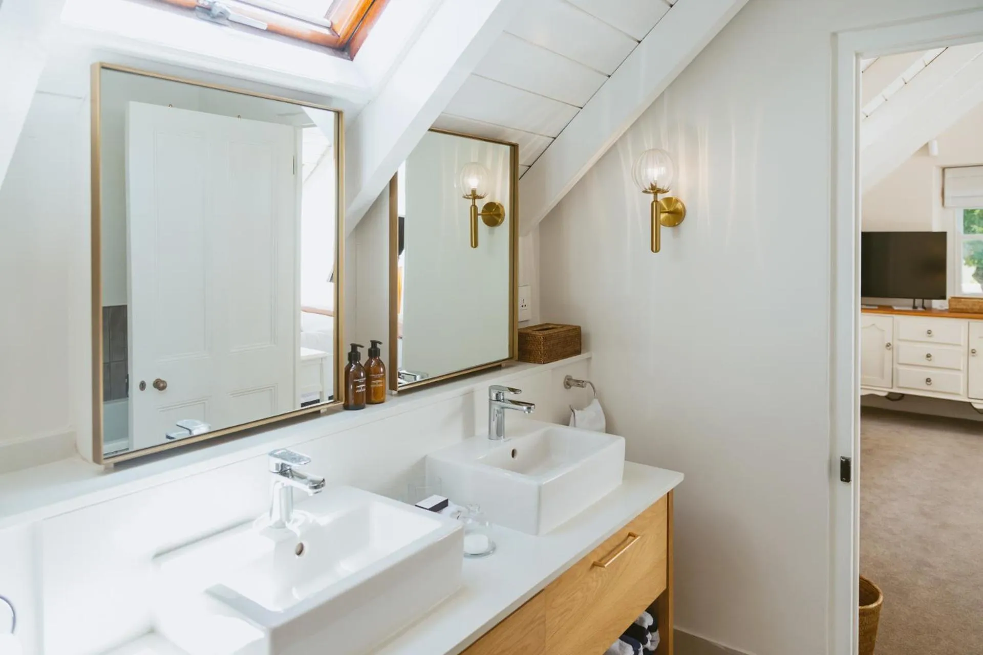 Bathroom in Auberge Clermont