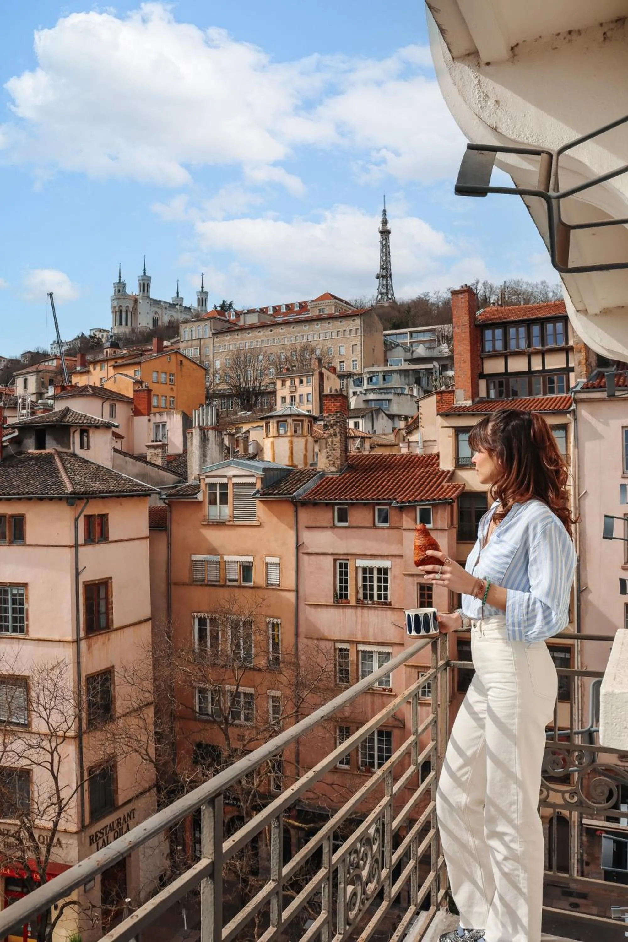 Balcony/Terrace in Collège Hôtel