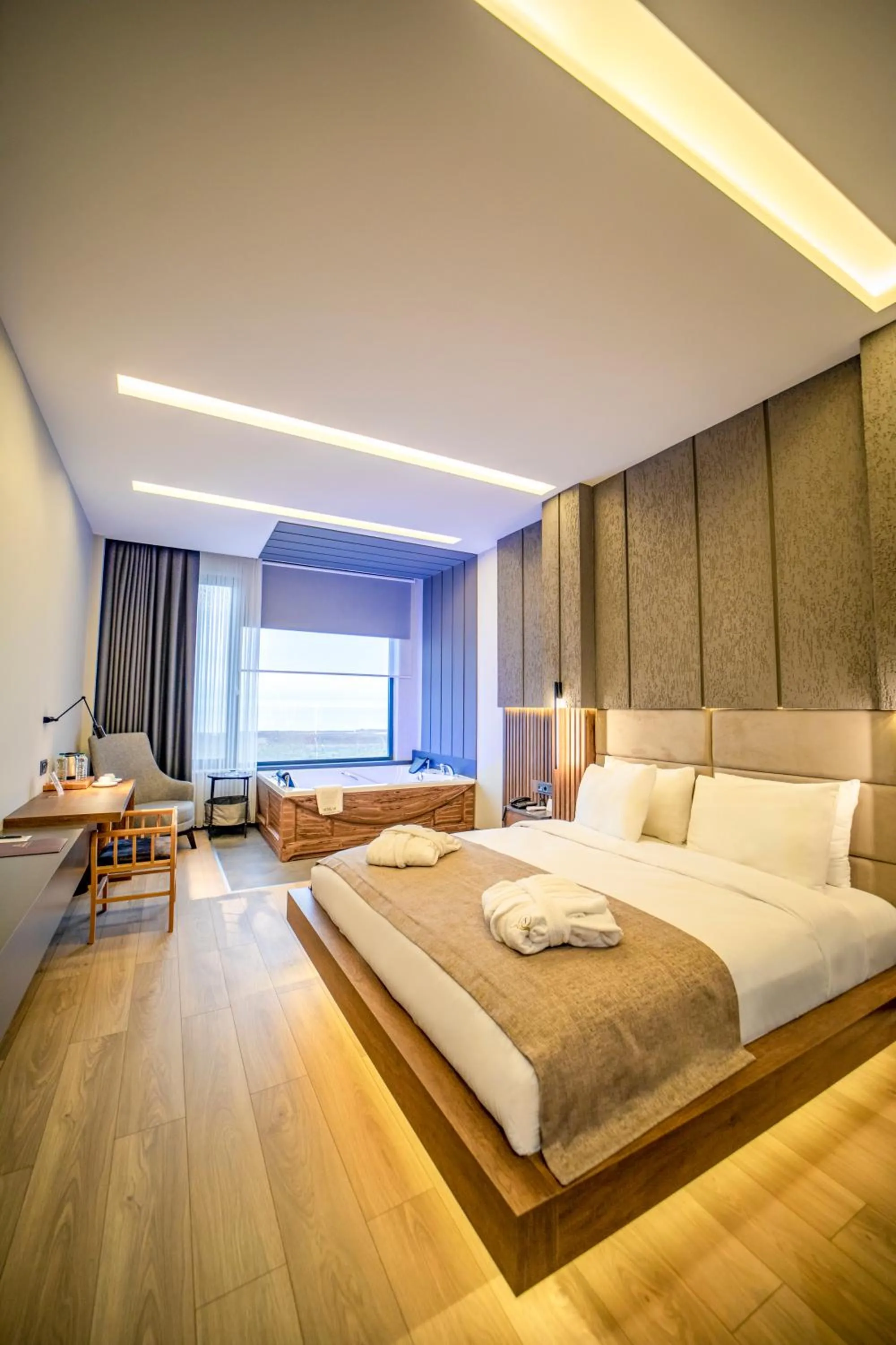 Bedroom, Bed in Aksular Hotel