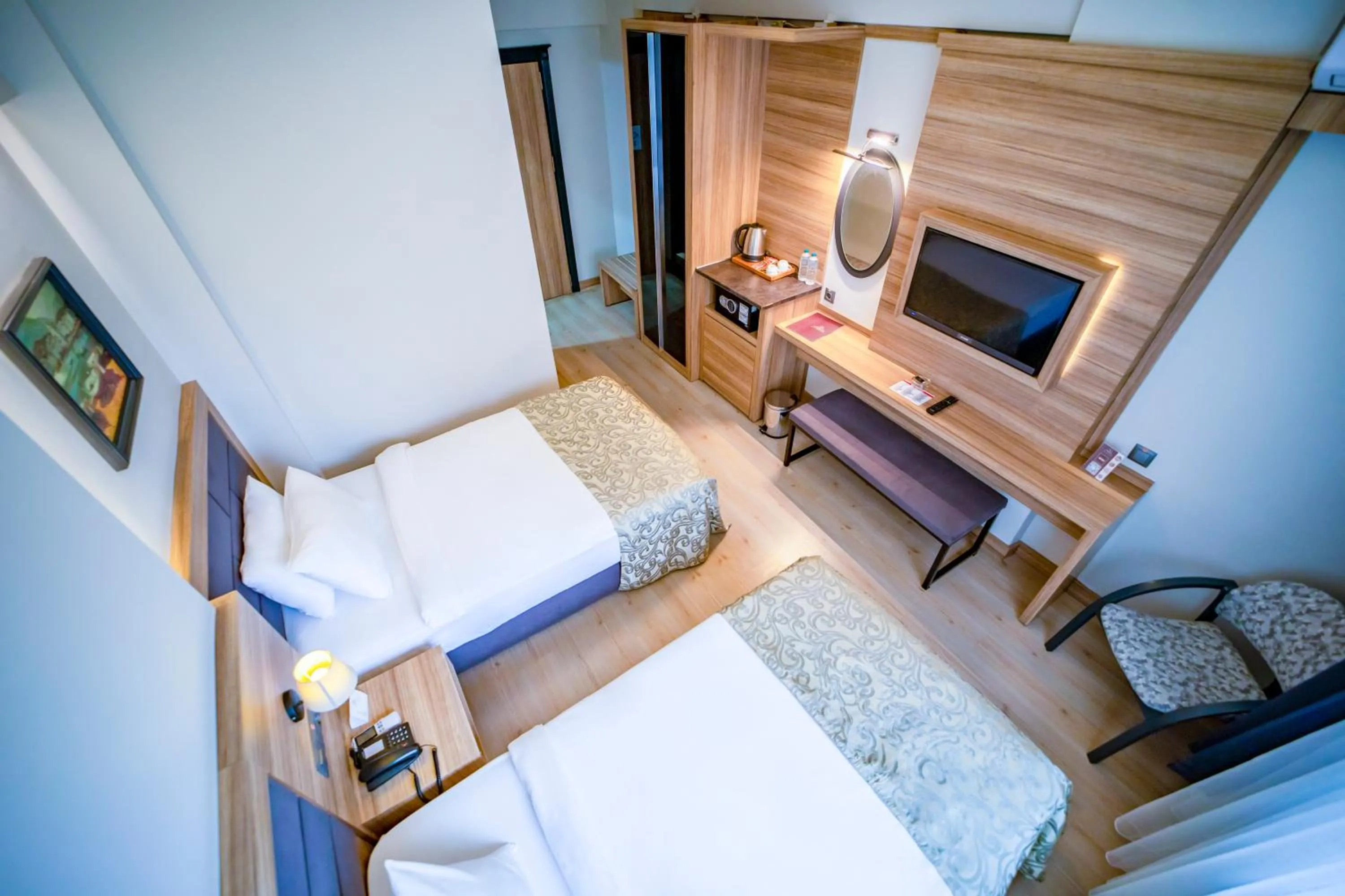 Photo of the whole room, Bed in Aksular Hotel