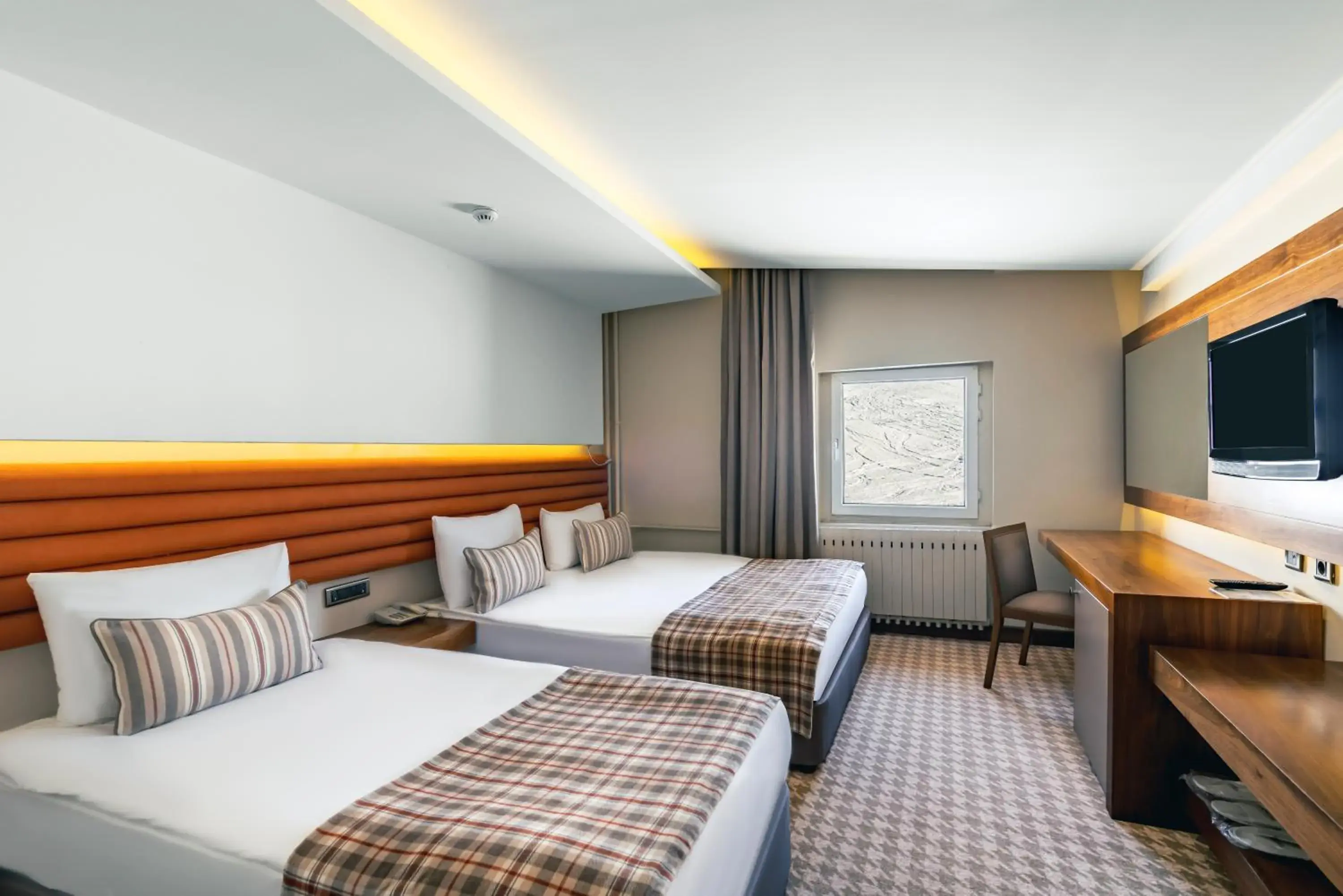 Double Room with Mountain View in Jura Hotels Kervansaray Uludag Double Room with Mountain View in Jura Hotels Kervansaray Uludag