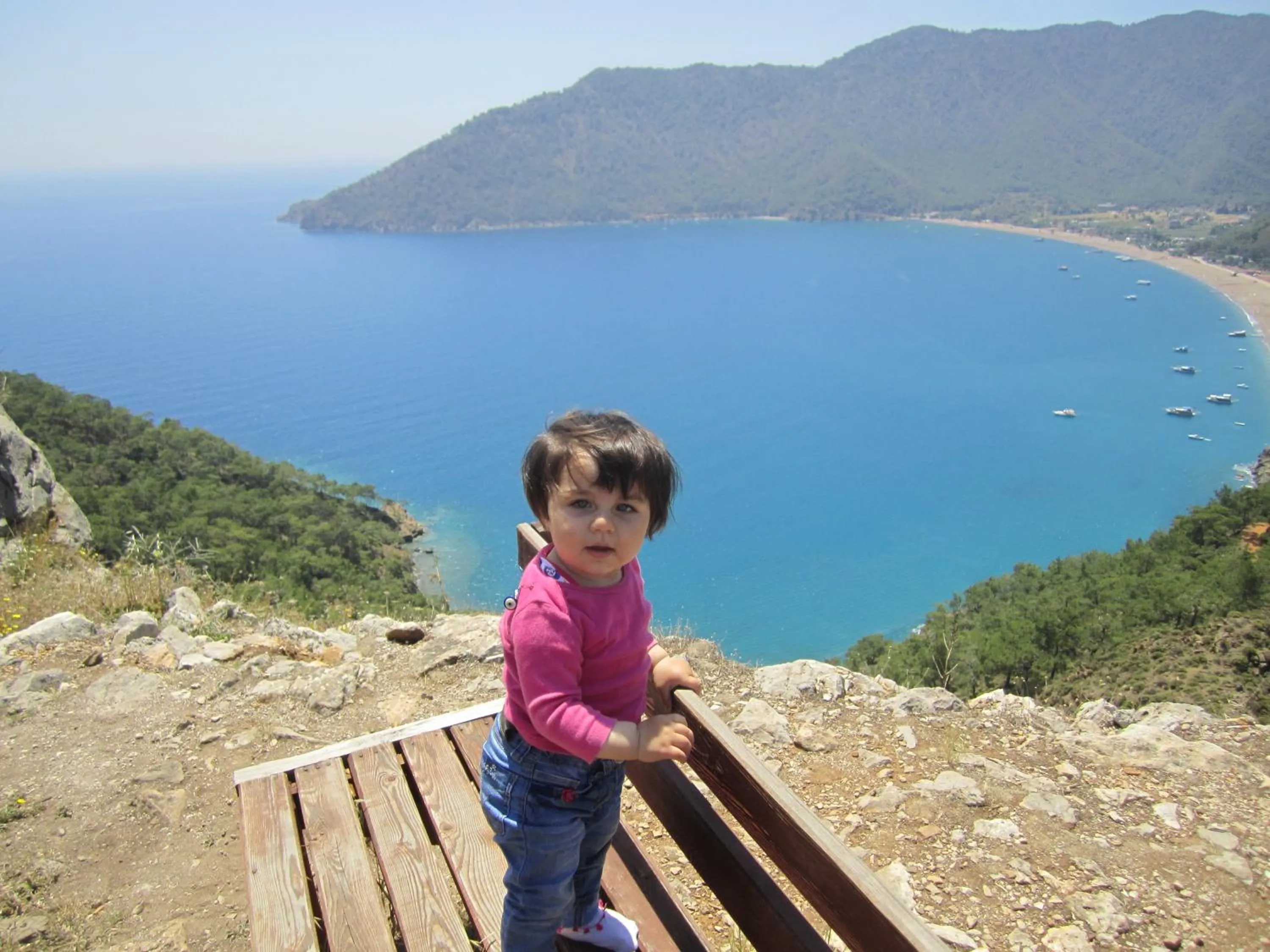 Mountain view in Arikanda River Garden Hotel