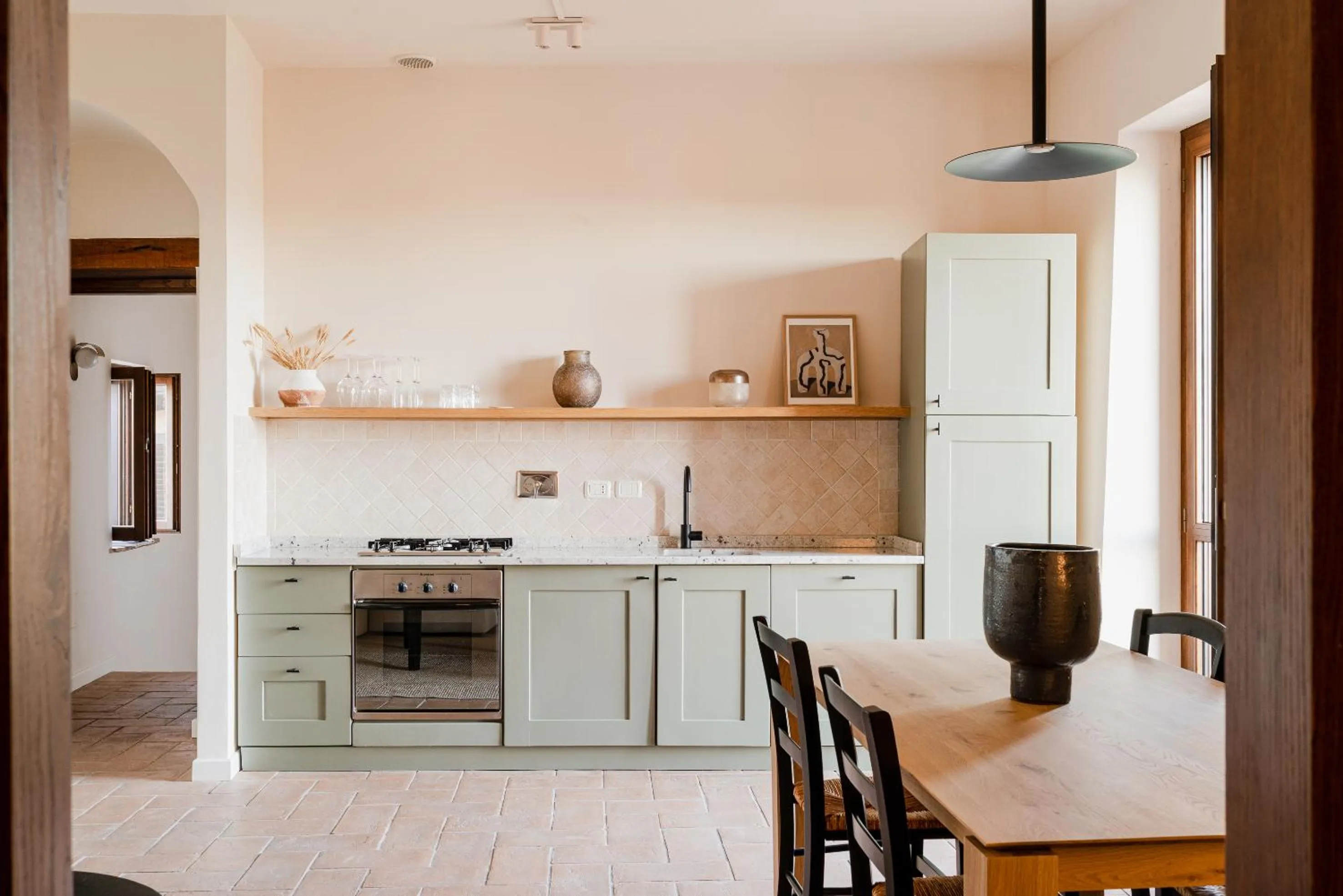 Kitchen or kitchenette in Aethos Saragano