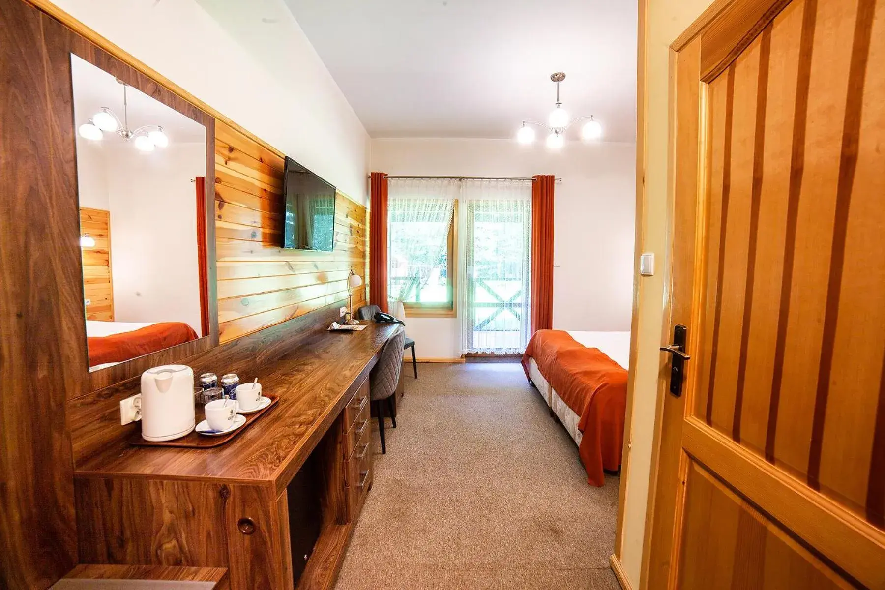 Comfort + Taras in Hotel Dworek Wapionka Comfort + Taras in Hotel Dworek Wapionka