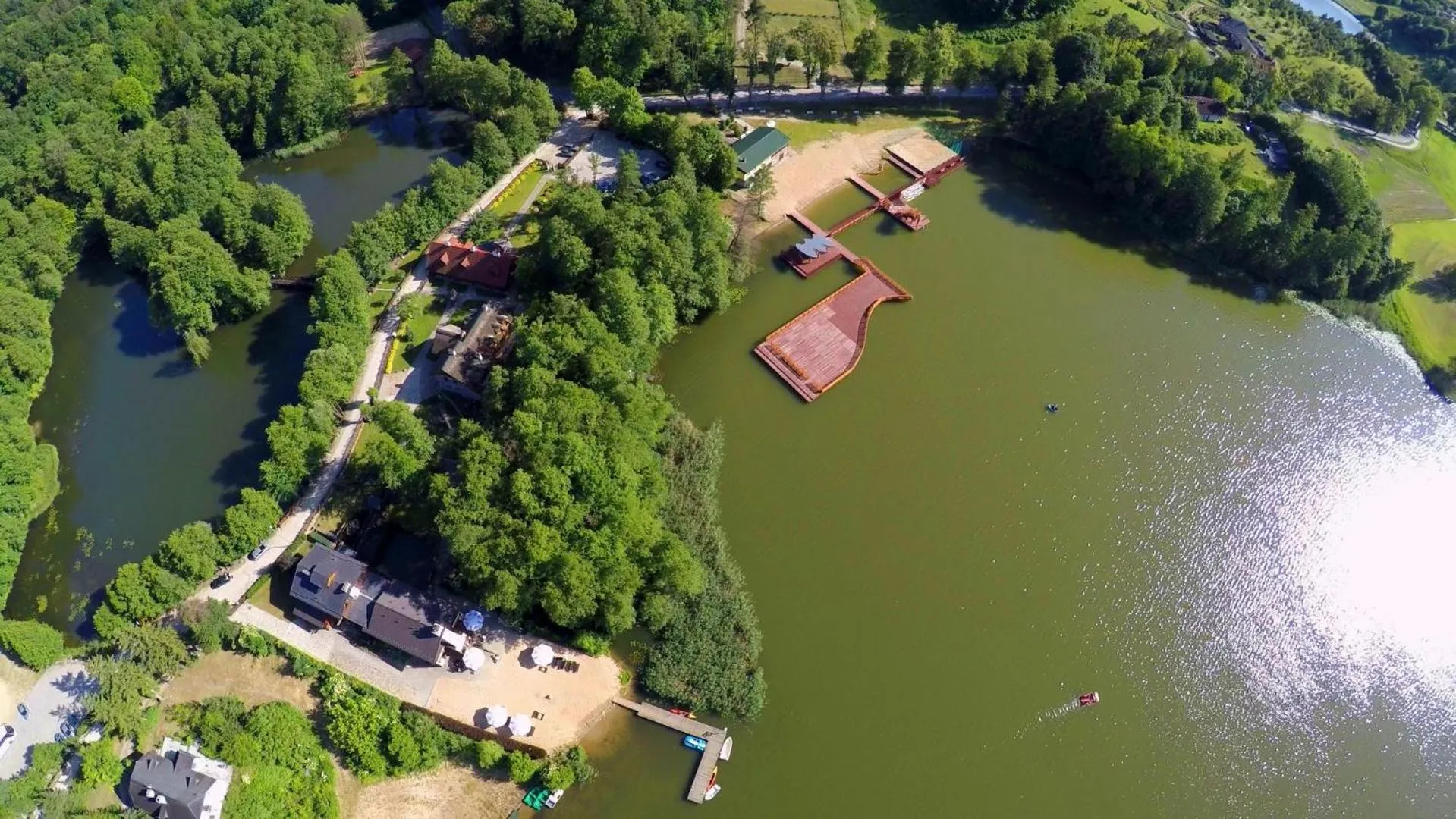 Property building in Hotel Dworek Wapionka